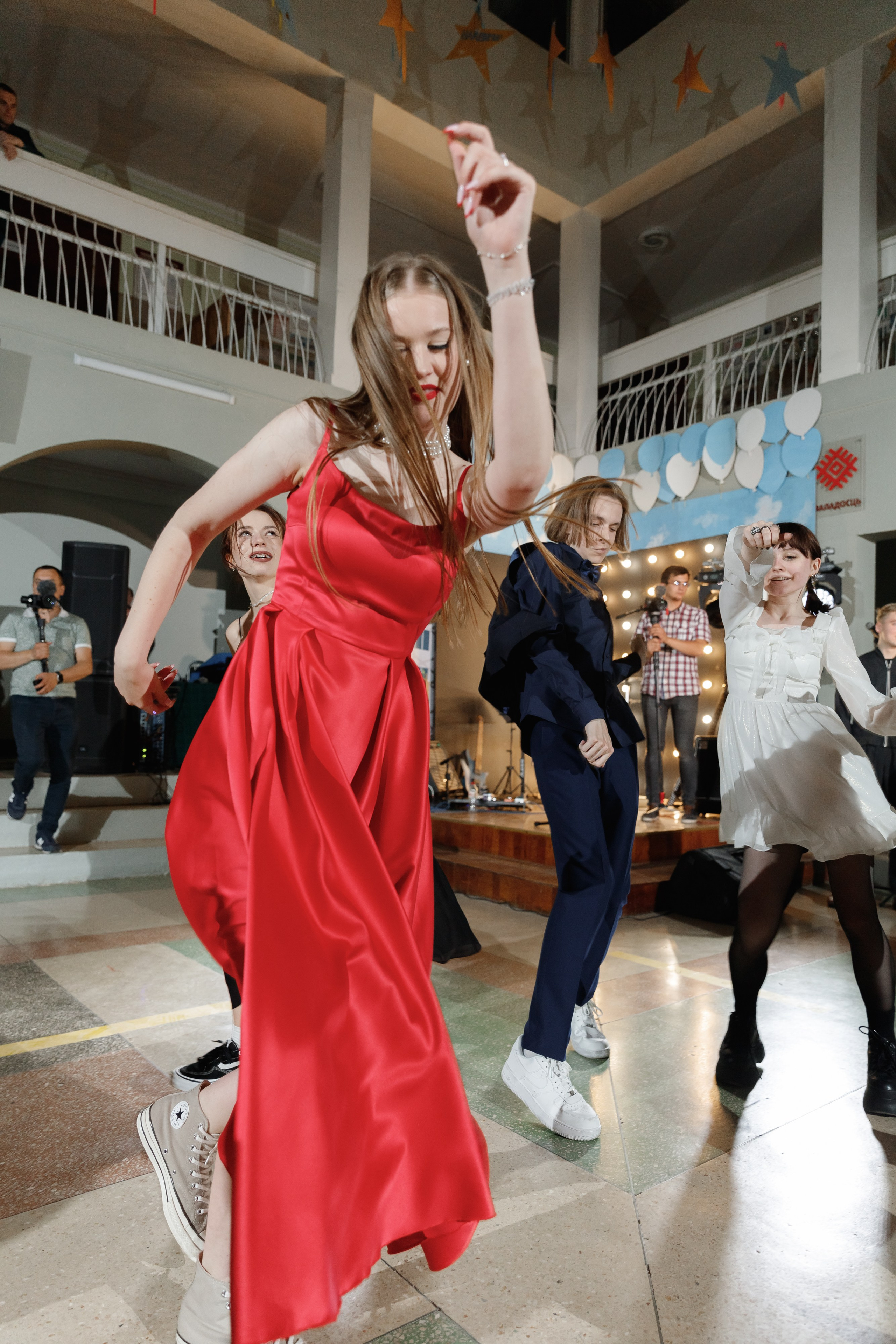 Школьный выпускной 2023 год в Минске. Свадебный фотограф в Минске/Беларуси Сергей Спиридонов