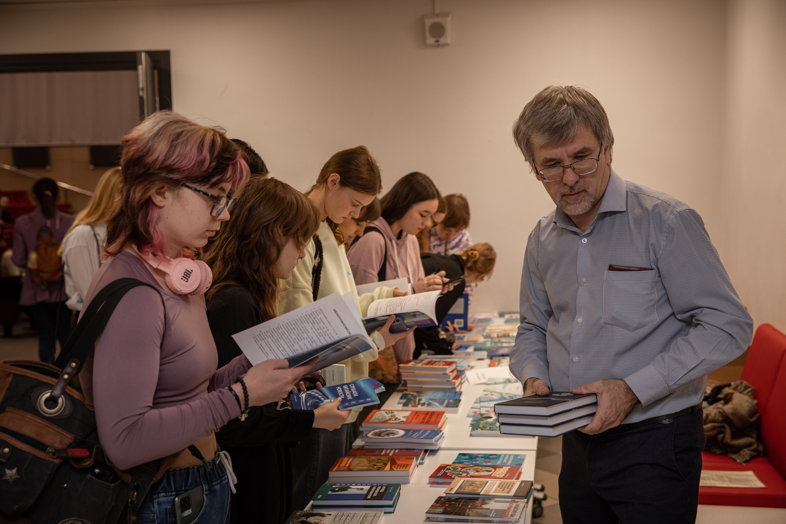 Международная Конференция МГПУ | Обучение Китайскому Языку. Фотограф брендов и бизнеса в Москве Алексей Сентюрин