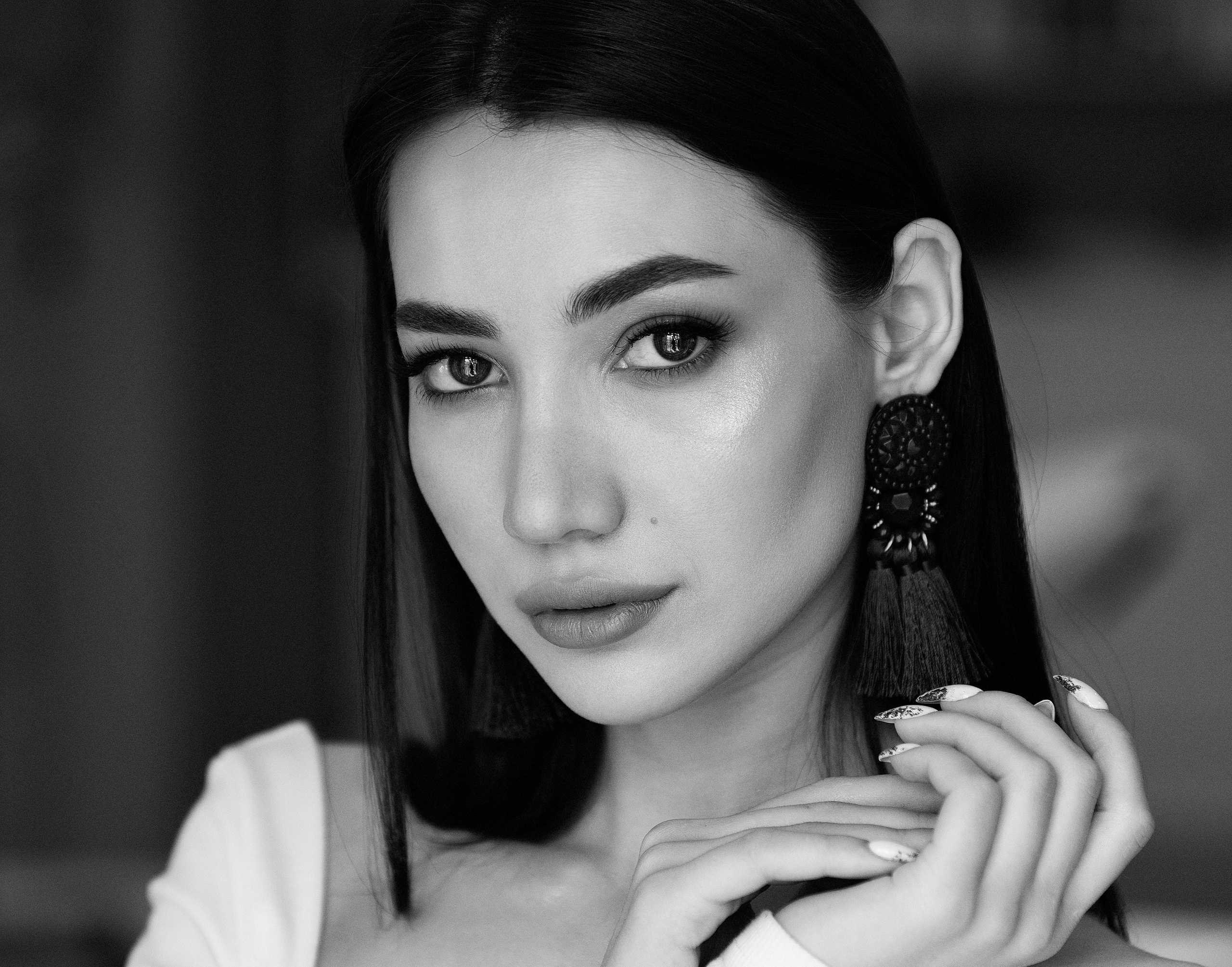 Aika, Karina, Madina