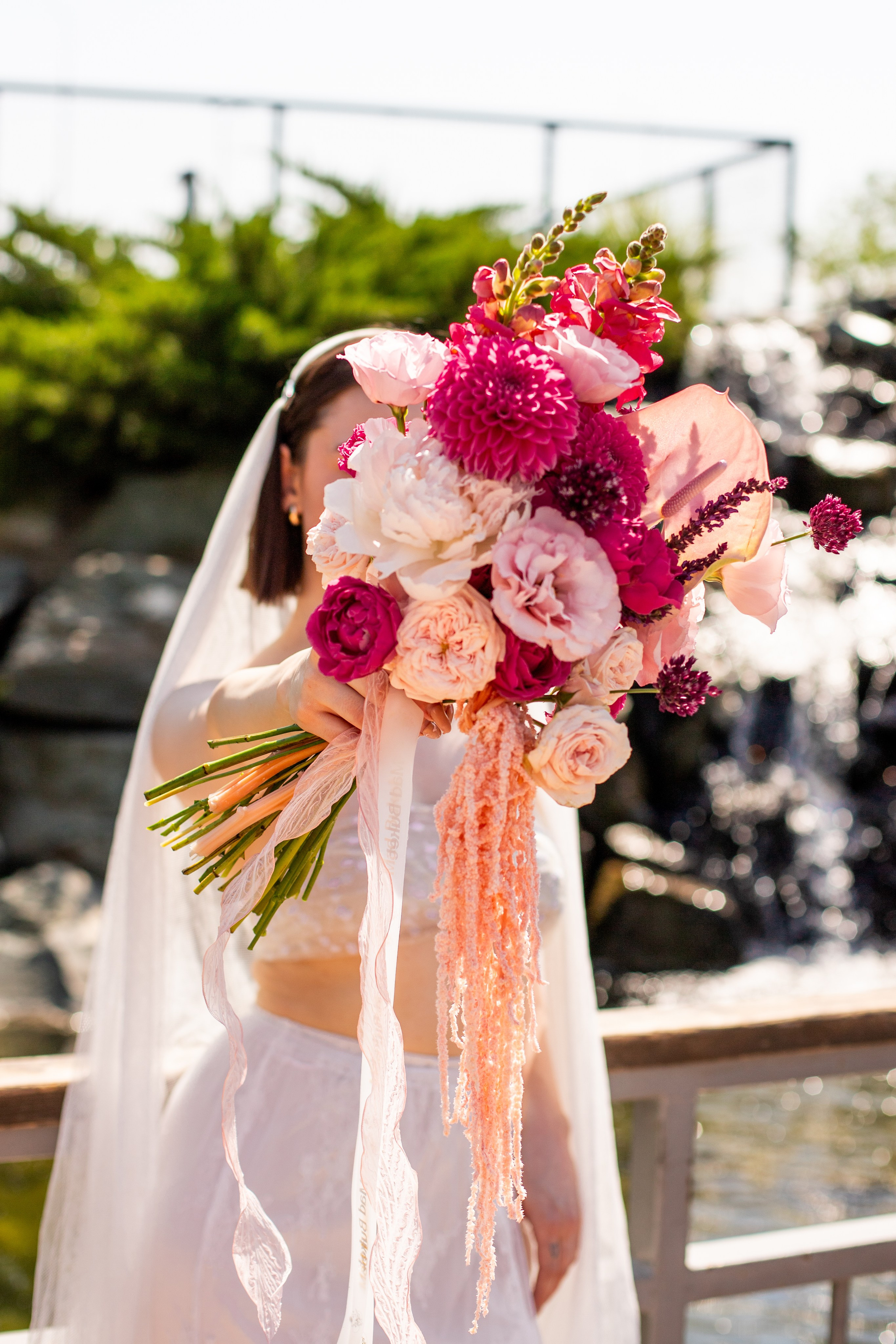 Свадебная съемка для цветочной студии. Семейный и индивидуальный фотограф в Ростове-на-Дону