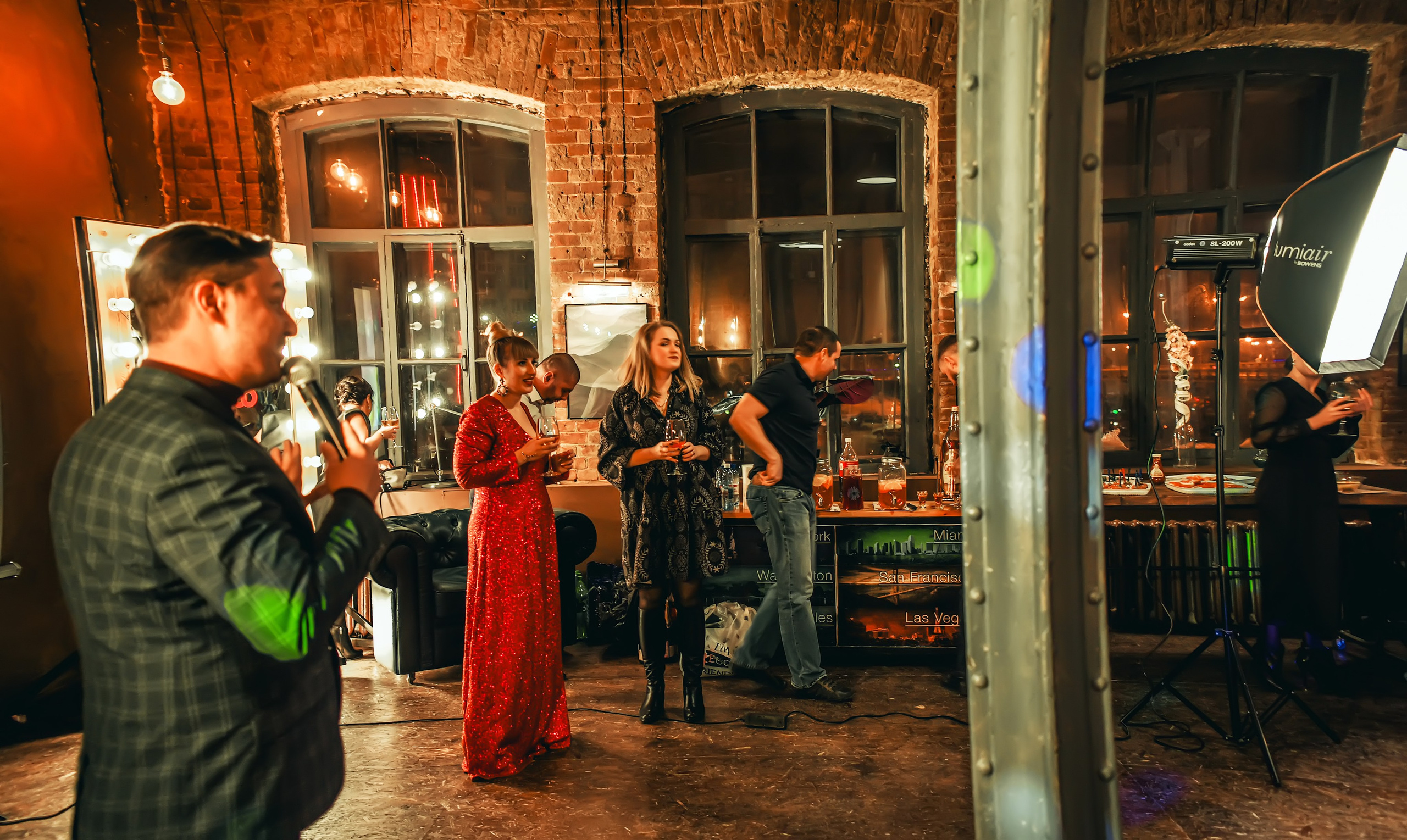 Тематическая вечеринка на юбилей 35 лет. Свадебный, семейный, детский, контент фотограф в Омске Максим Ильин