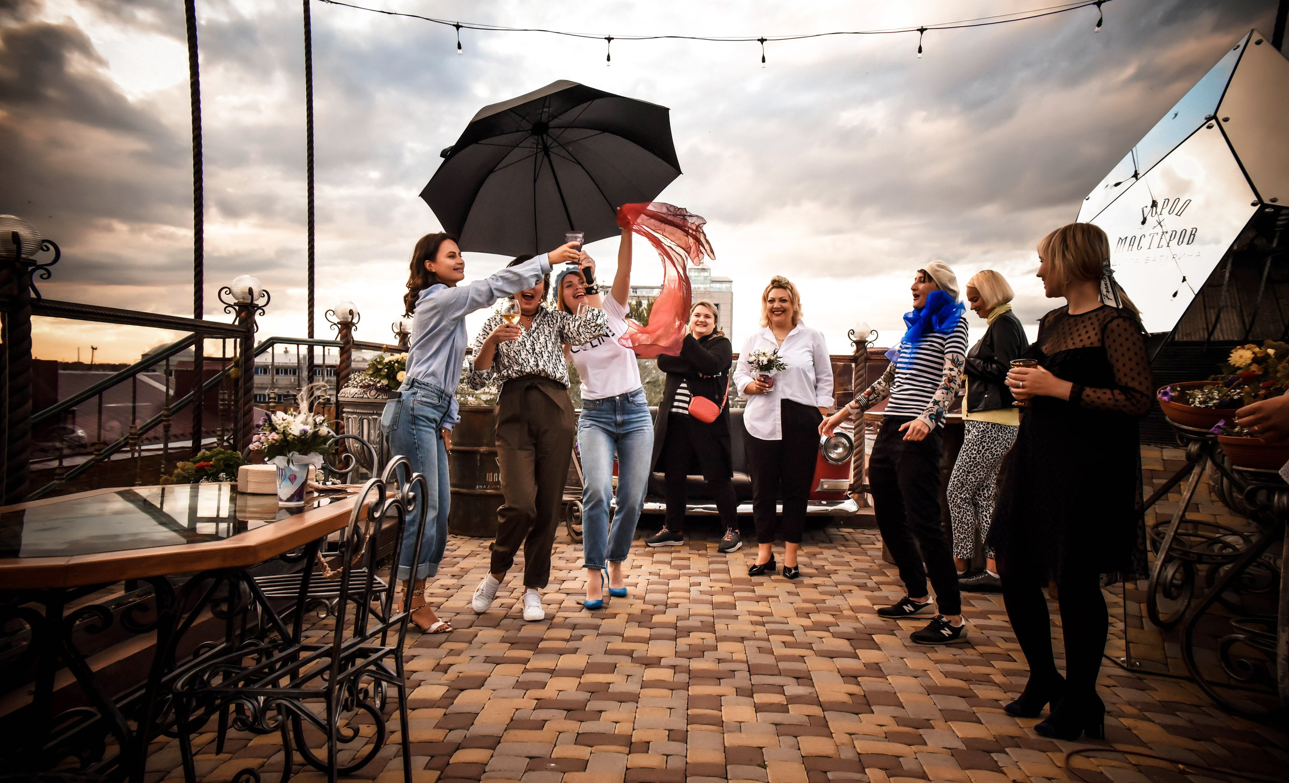 Тематическая вечеринка. Свадебный, семейный, детский, контент фотограф в Омске Максим Ильин