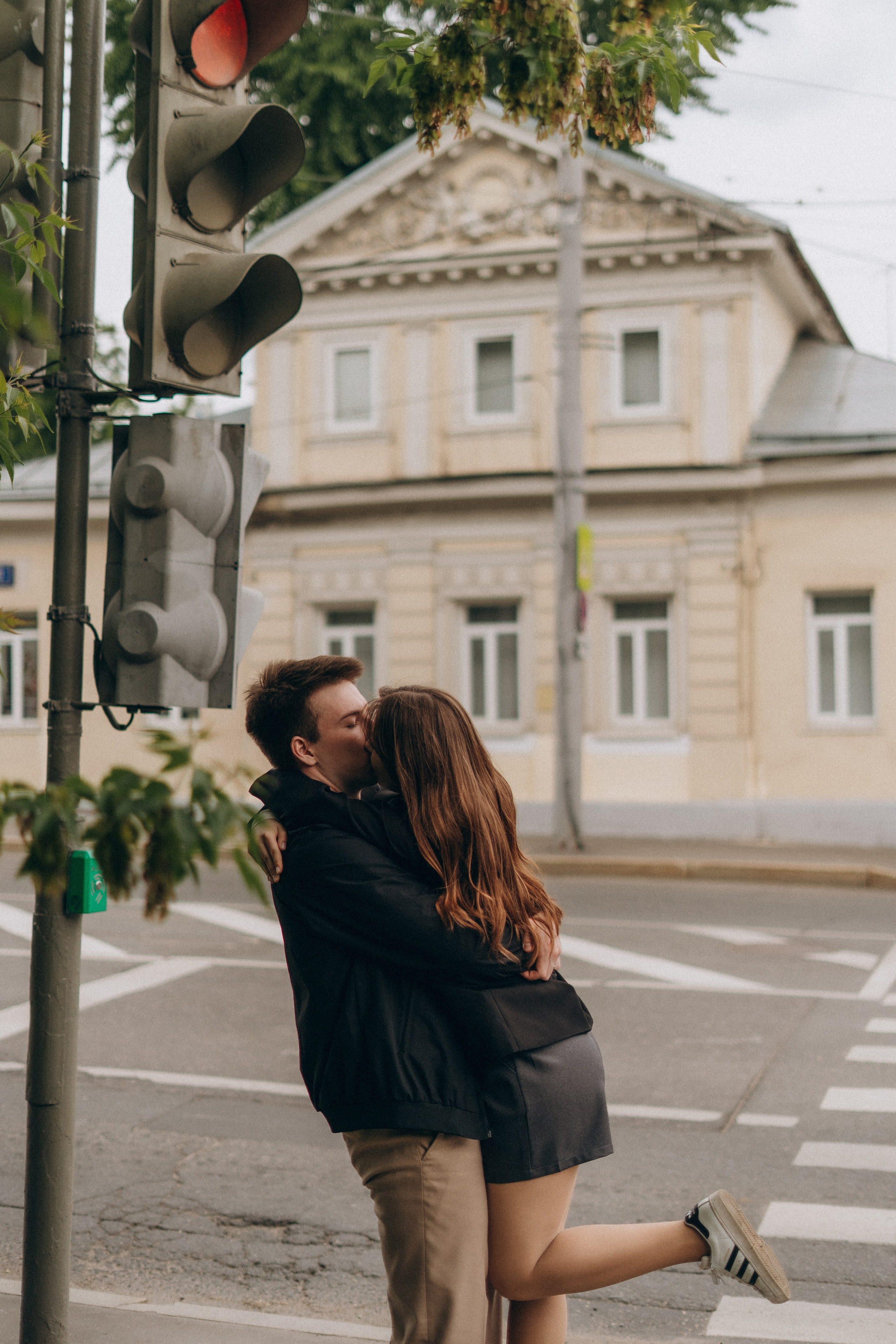 Юля и Даня | Прогулка по улицам Москвы. Фотограф Москва Виктория-Антуанетта