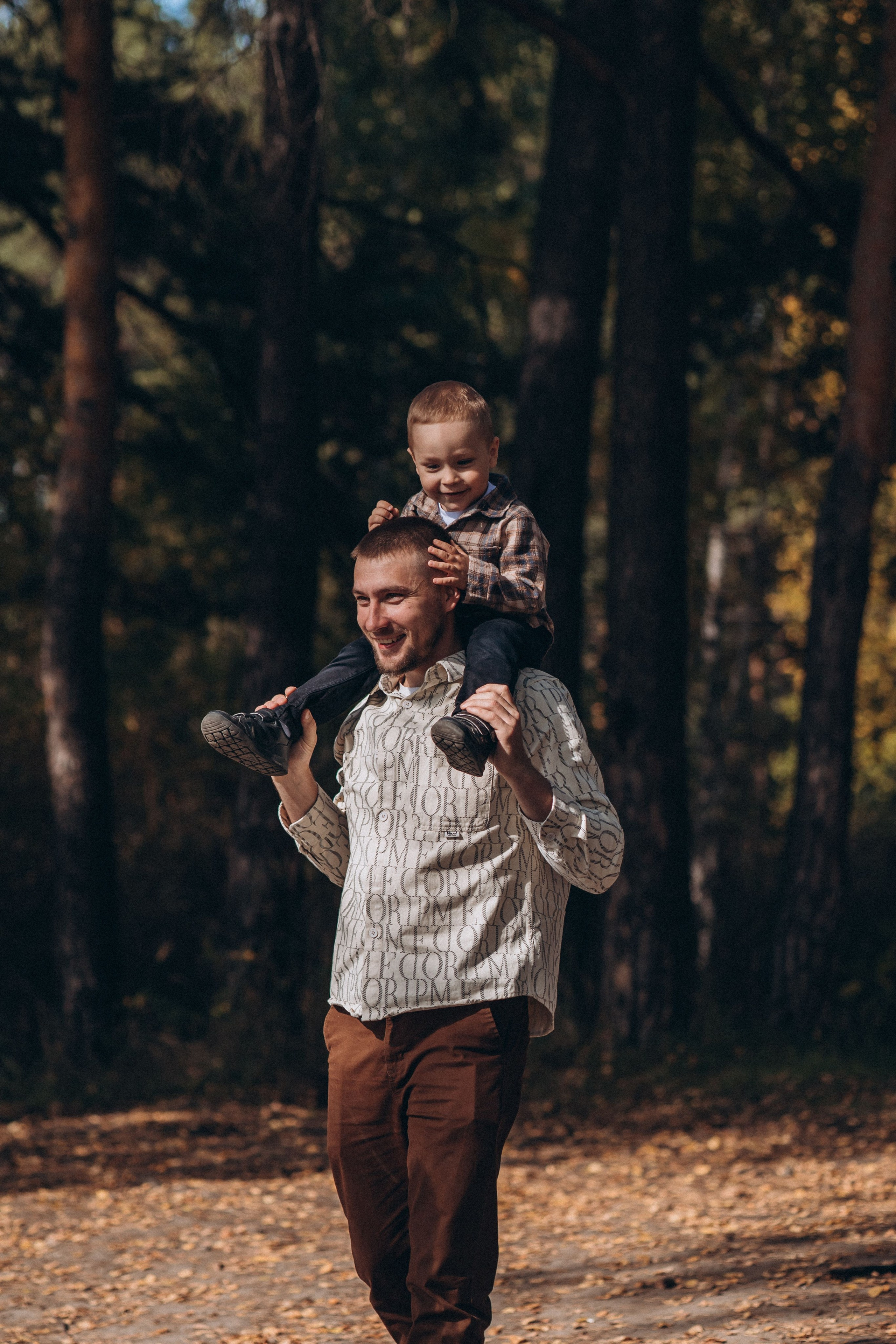 Семья Колесниковых. Семейный фотограф Нижневартовск Тюмень Ефимова Ирина