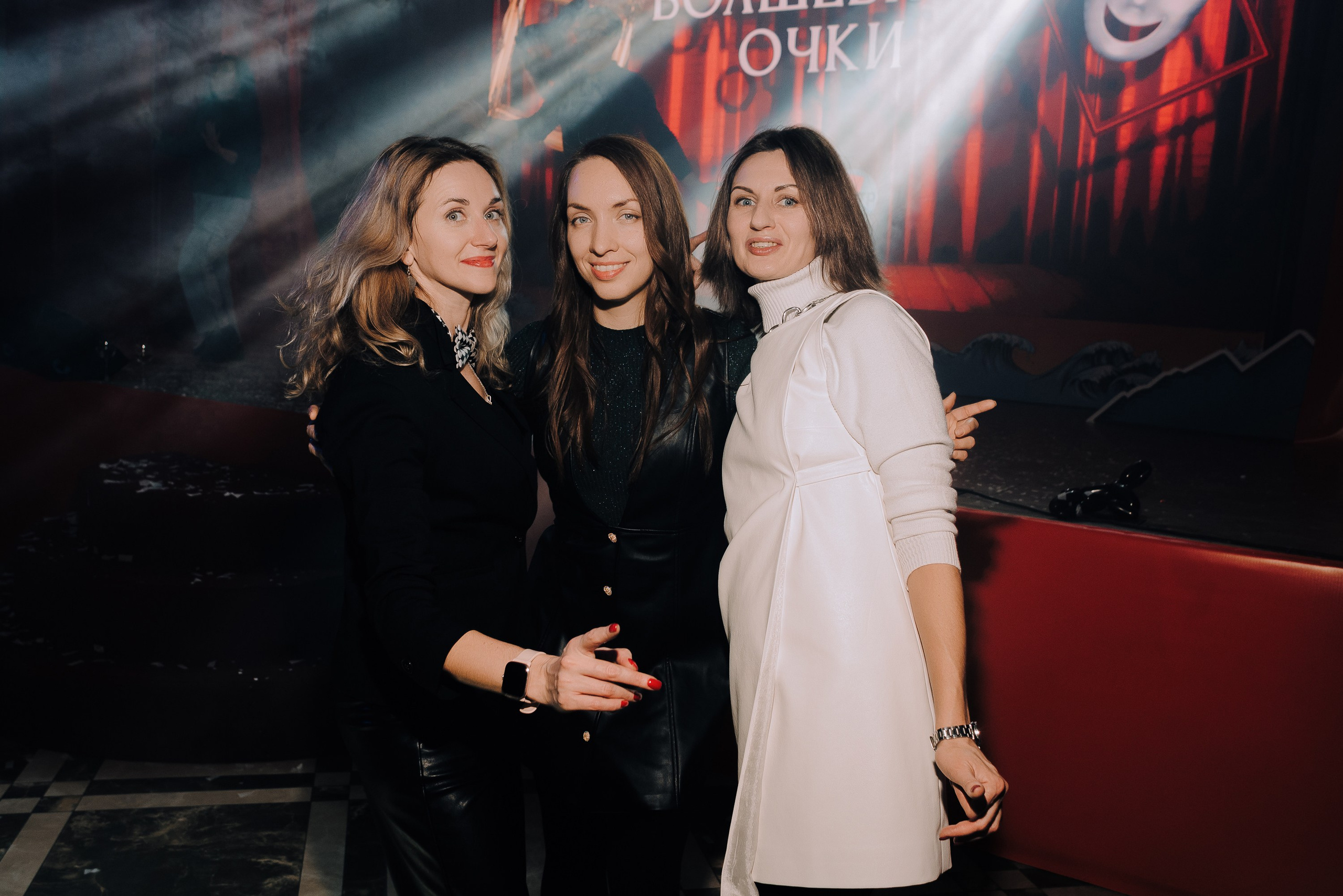 СПЕКТАКЛЬ «ВОЛШЕБНЫЕ ОЧКИ» ОПТИК-ЦЕНТР. Репортажный фотограф Зуев Роман г. Челябинск