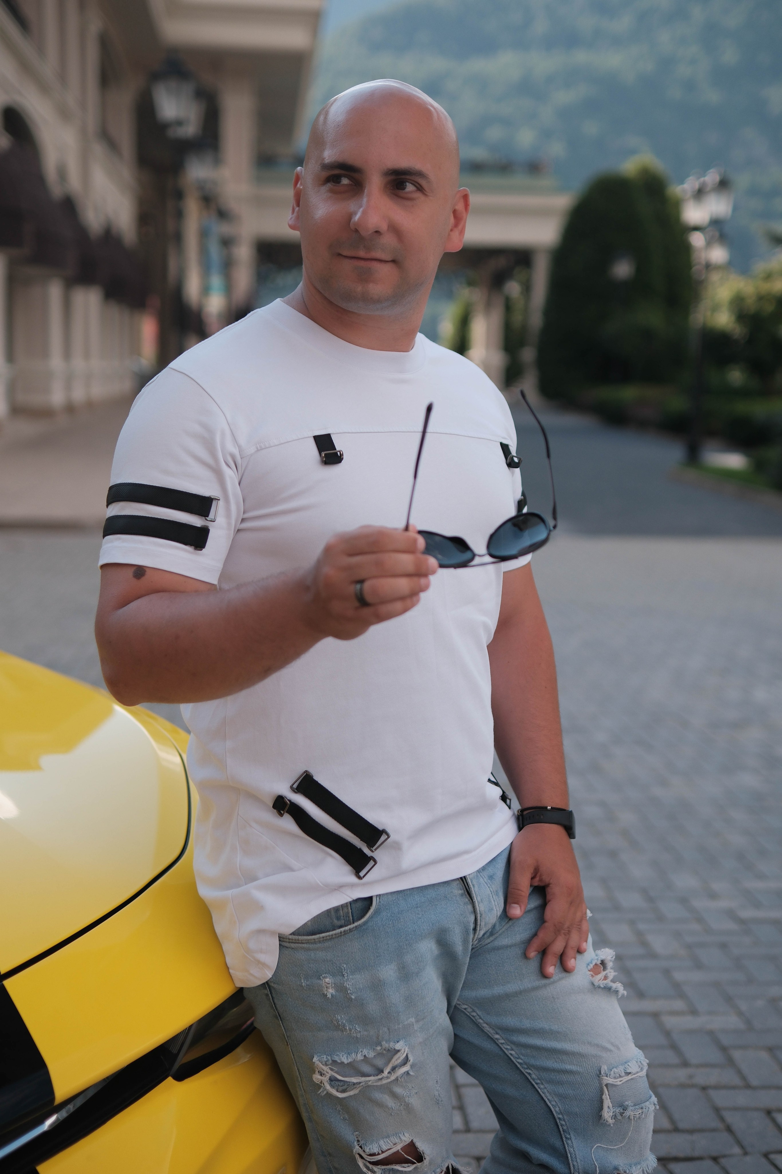 Дмитрий на кабриолете. Фотограф Черненко Дарья