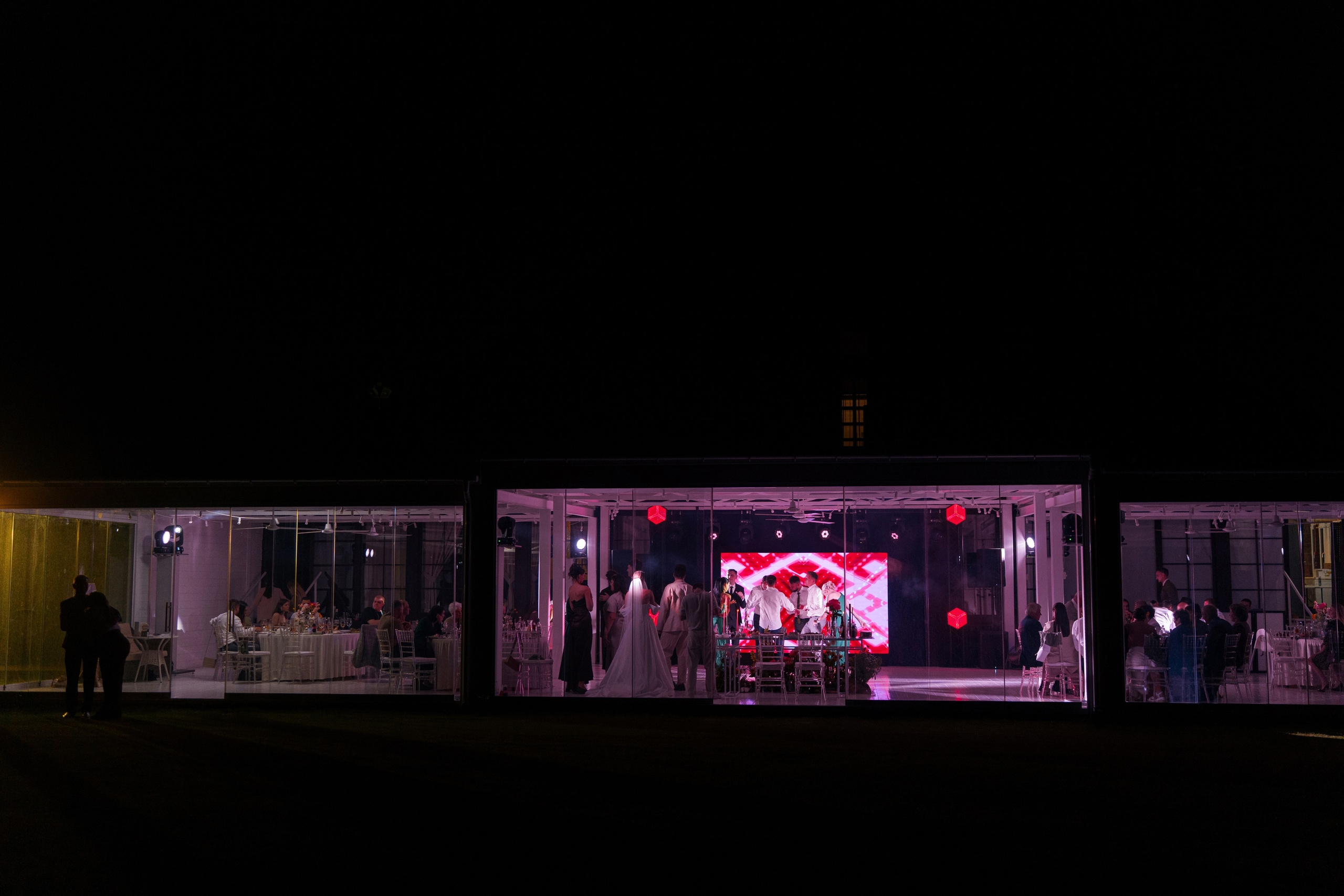 Свадебный вестник. Свадебный фотограф в Ростовe-на-Дону Анастасия Прутова