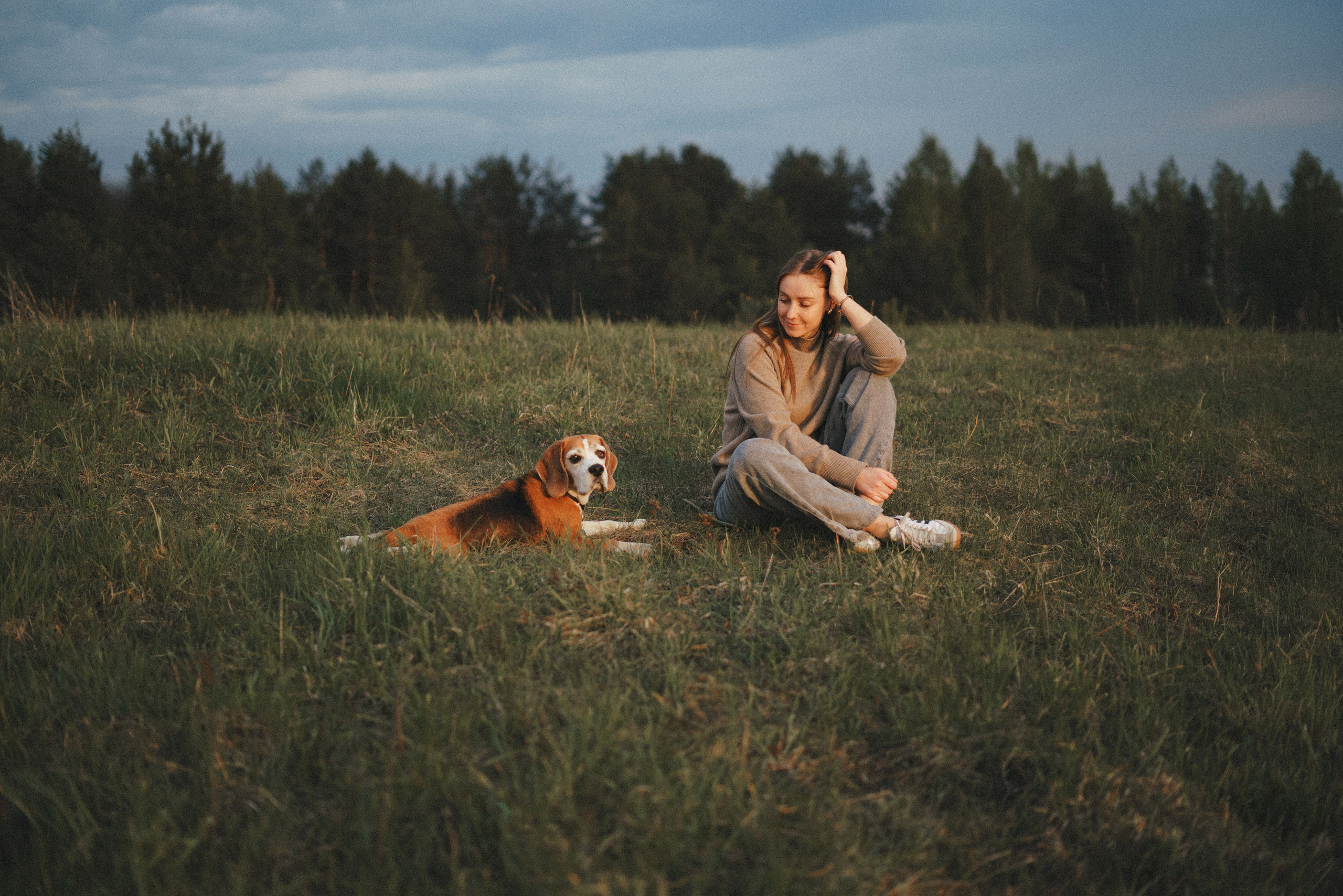 Юля и Зайфер. Фотограф анималист Осипчикова Мария