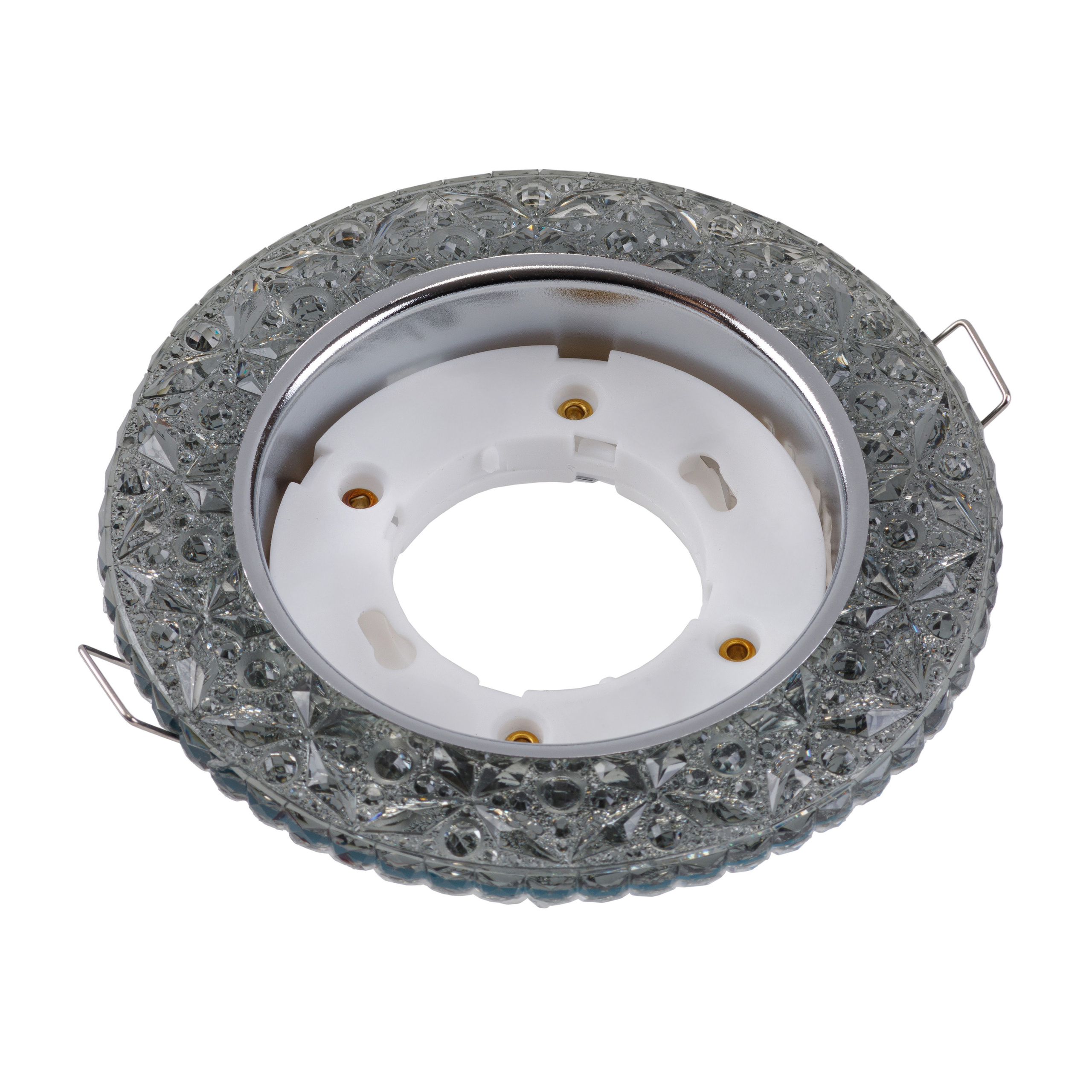 На белом для маркетплейсов и каталогов. Предметный фотограф Александр Трузян