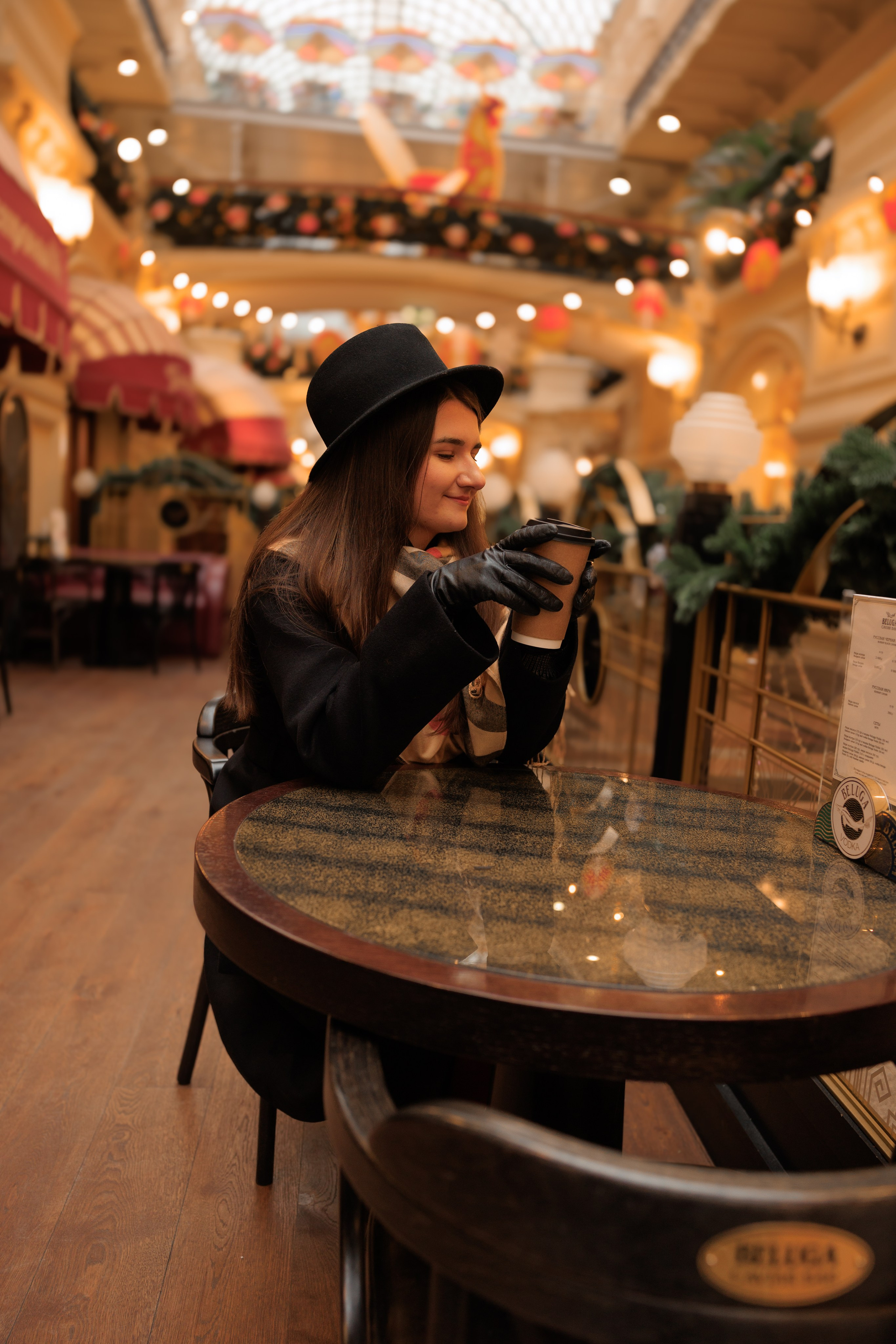 ДАША. Я фотограф из Москвы к Вашим услугам