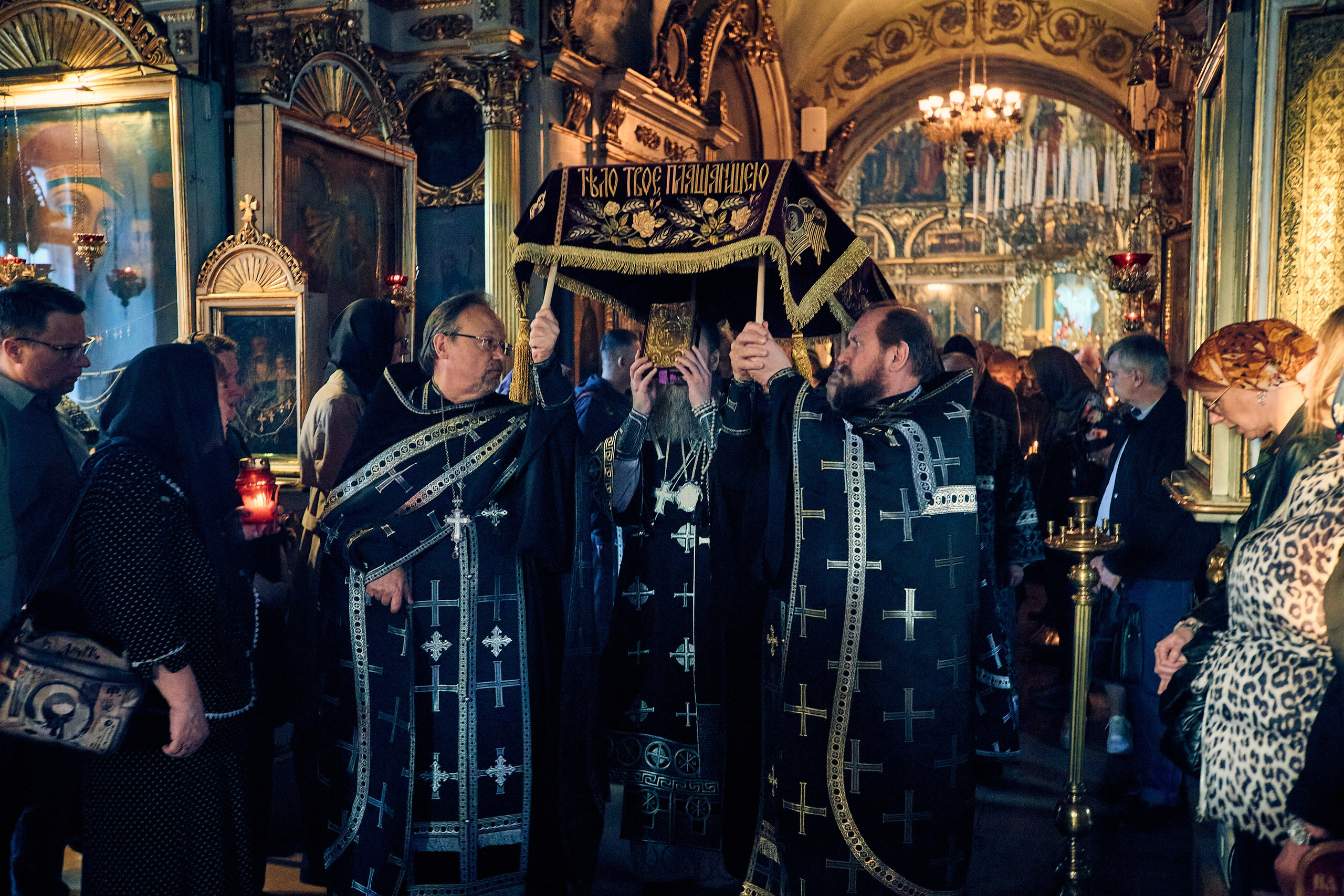 Утреня. Погребение Спасителя. DMITRY MOISEENKO — фотограф, художник, топ-стилист