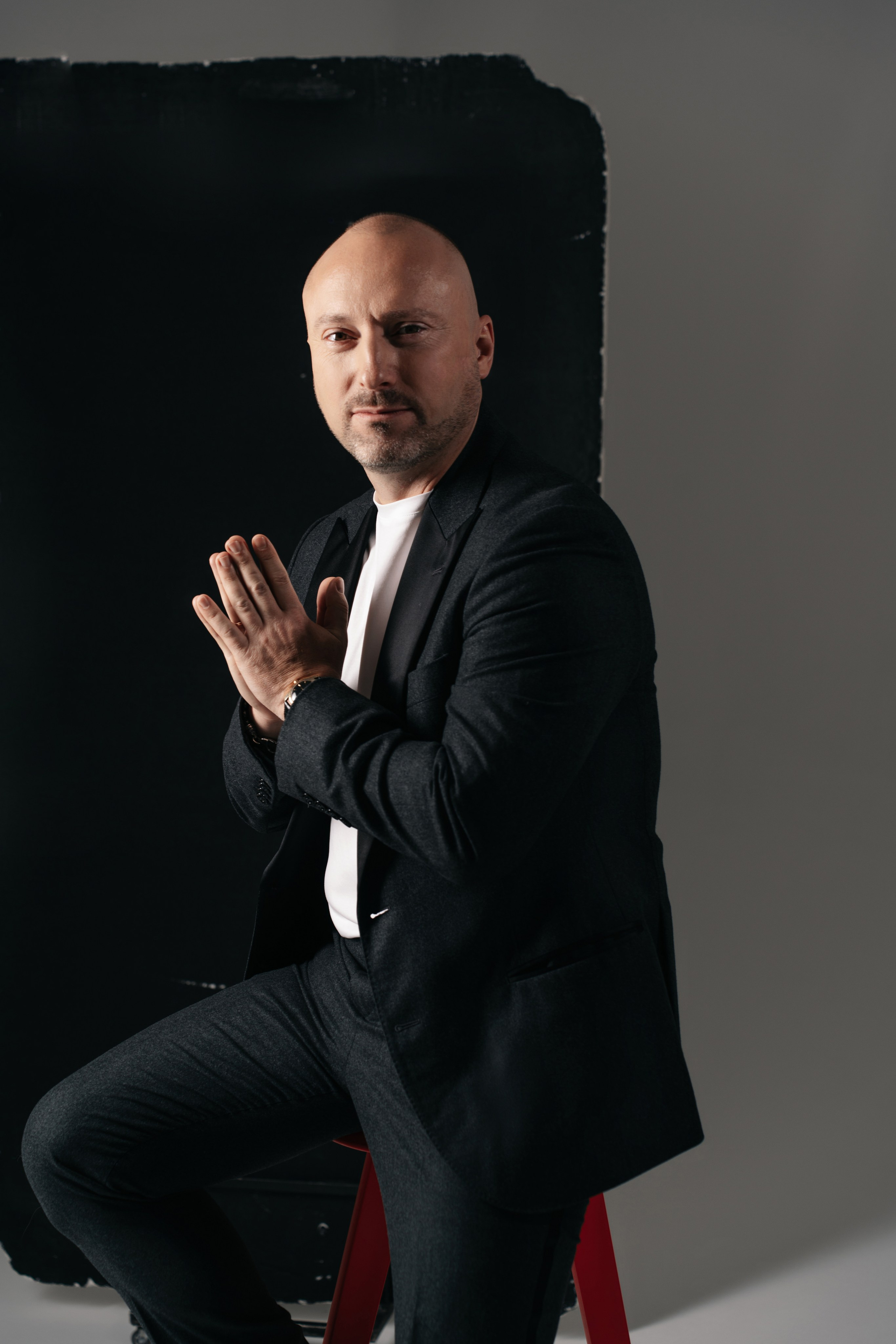 Бизнес фотосессия для сотрудников в фотостудии