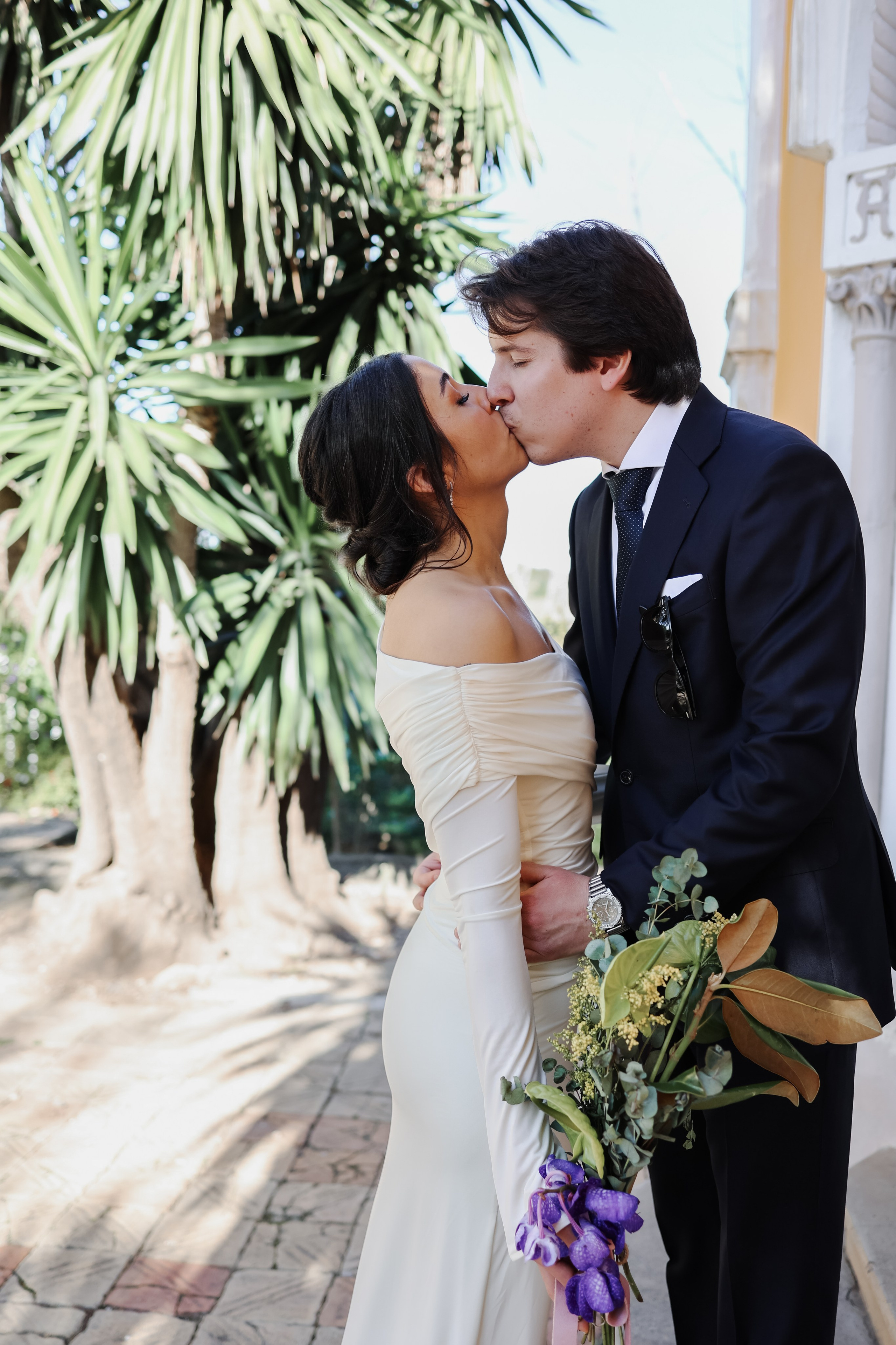 Ana & Pablo. Bantser Studio — Wedding photographer and planner in Valencia, Spain