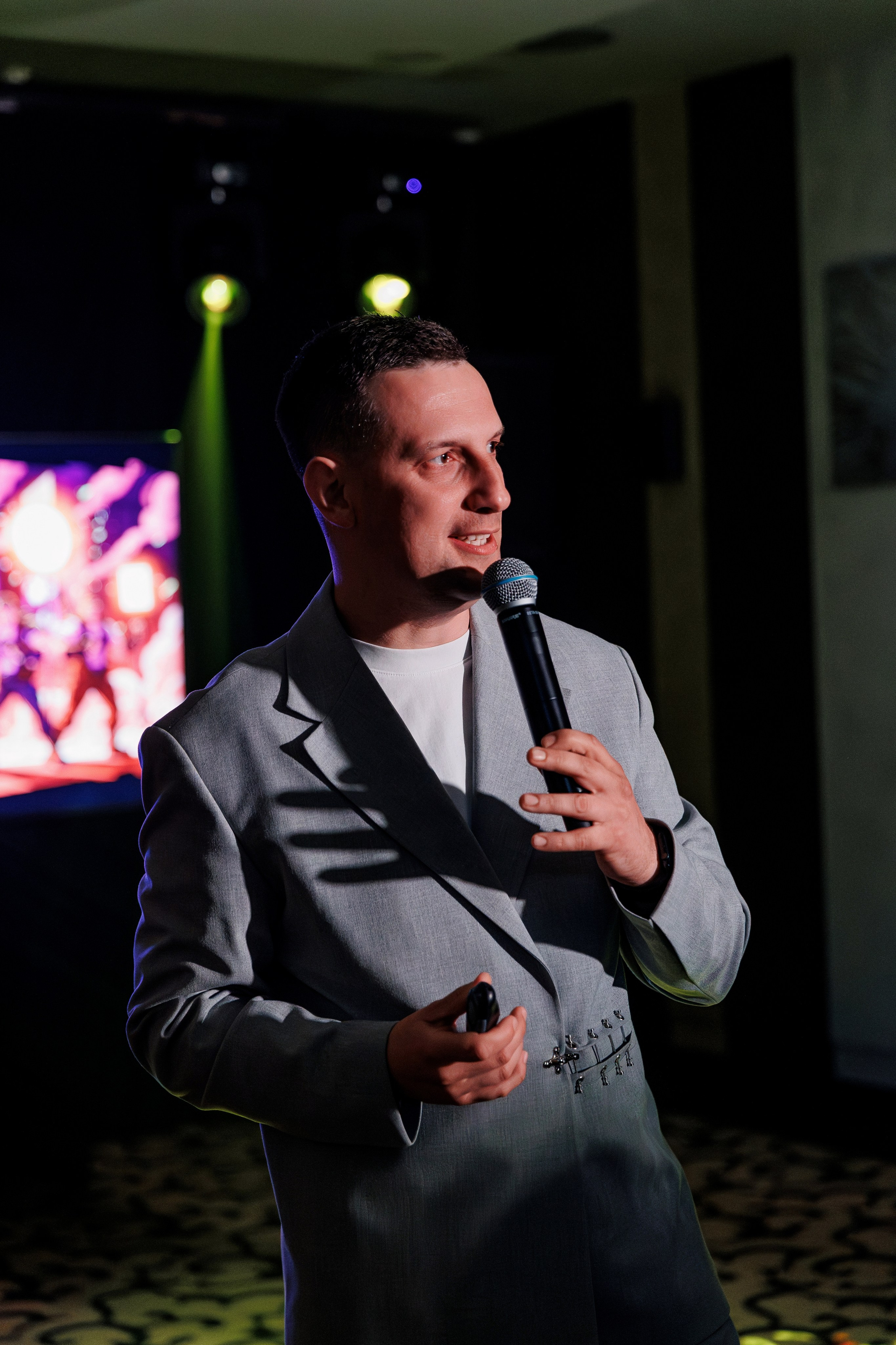 Creators. ILIAS BLACK — Фотограф свадеб и мероприятий в Минске и Беларуси