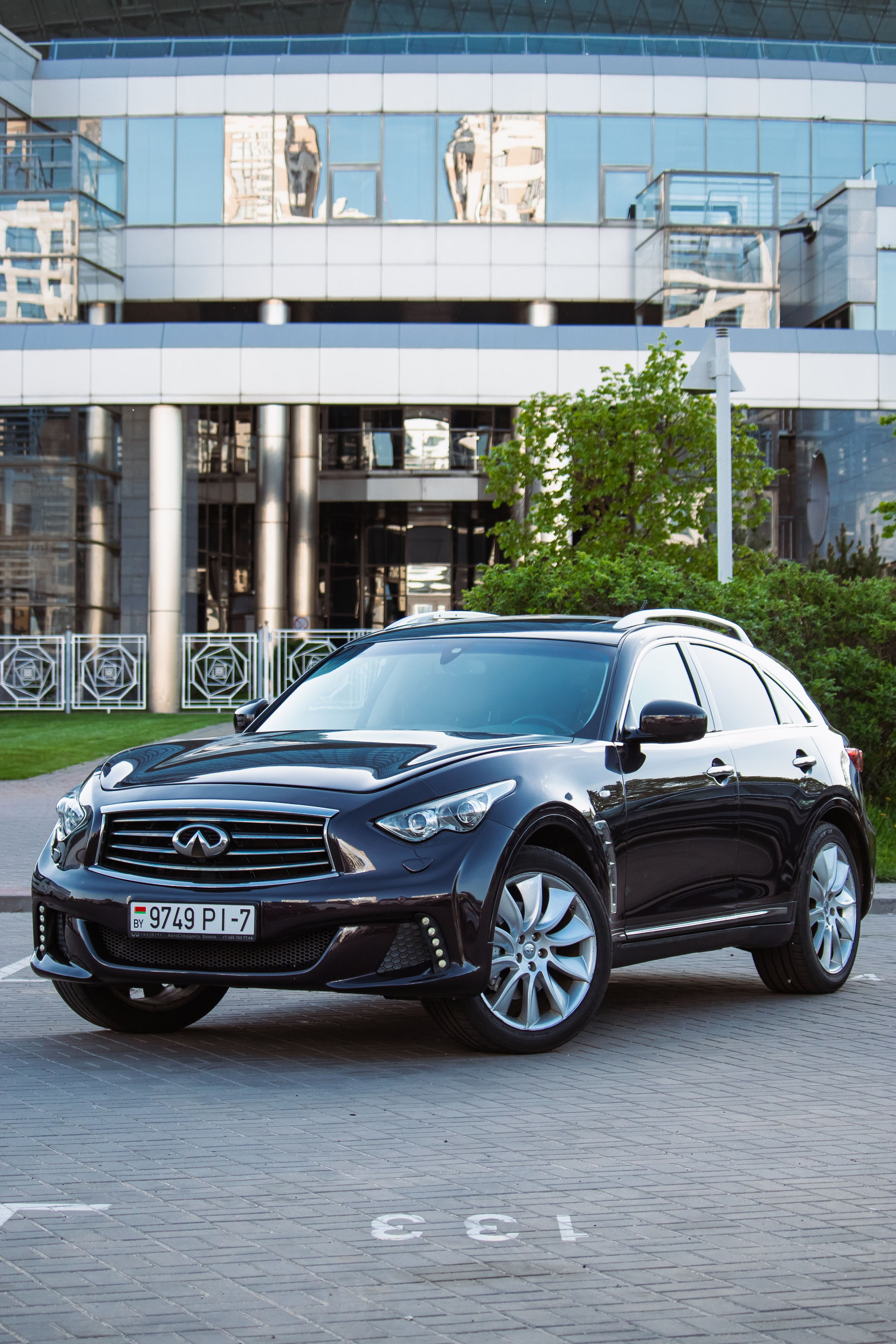 Infiniti QX70. Репортажный фотограф Минск ❘ Костецкий Илья ❘ Беларусь