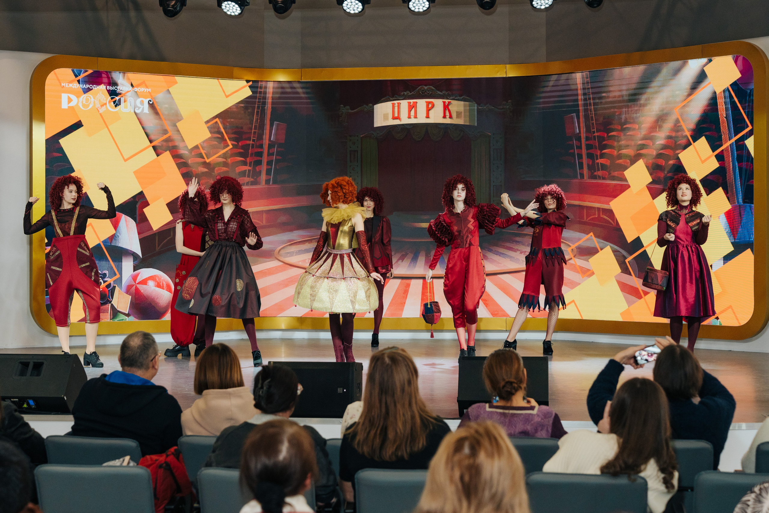 Фото и видео на корпоратив, выставку, конференцию