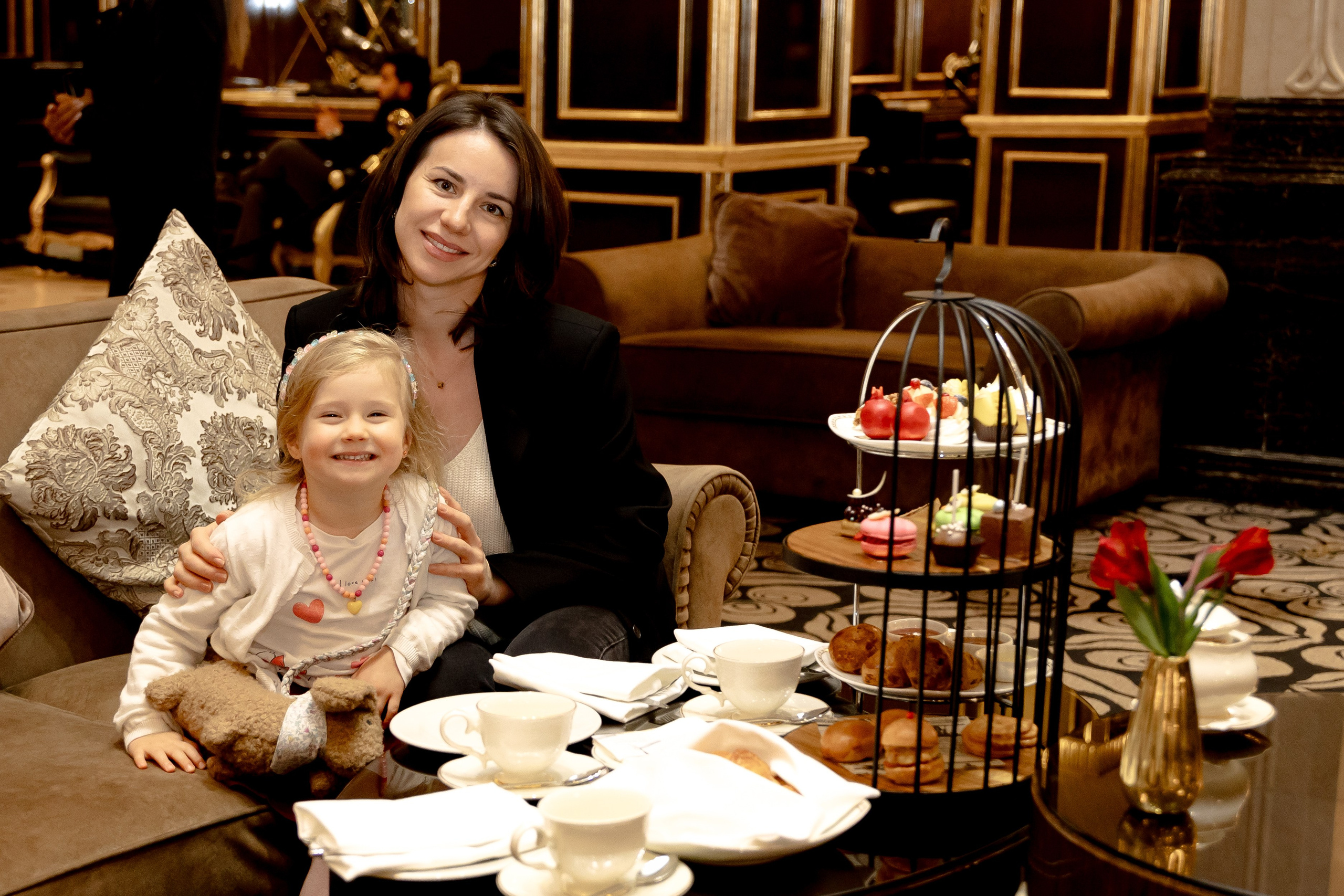 Чайная церемония в отеле «ST REGIS MOSCOW». Свадебный/Портретный фотограф снимаю в Москве