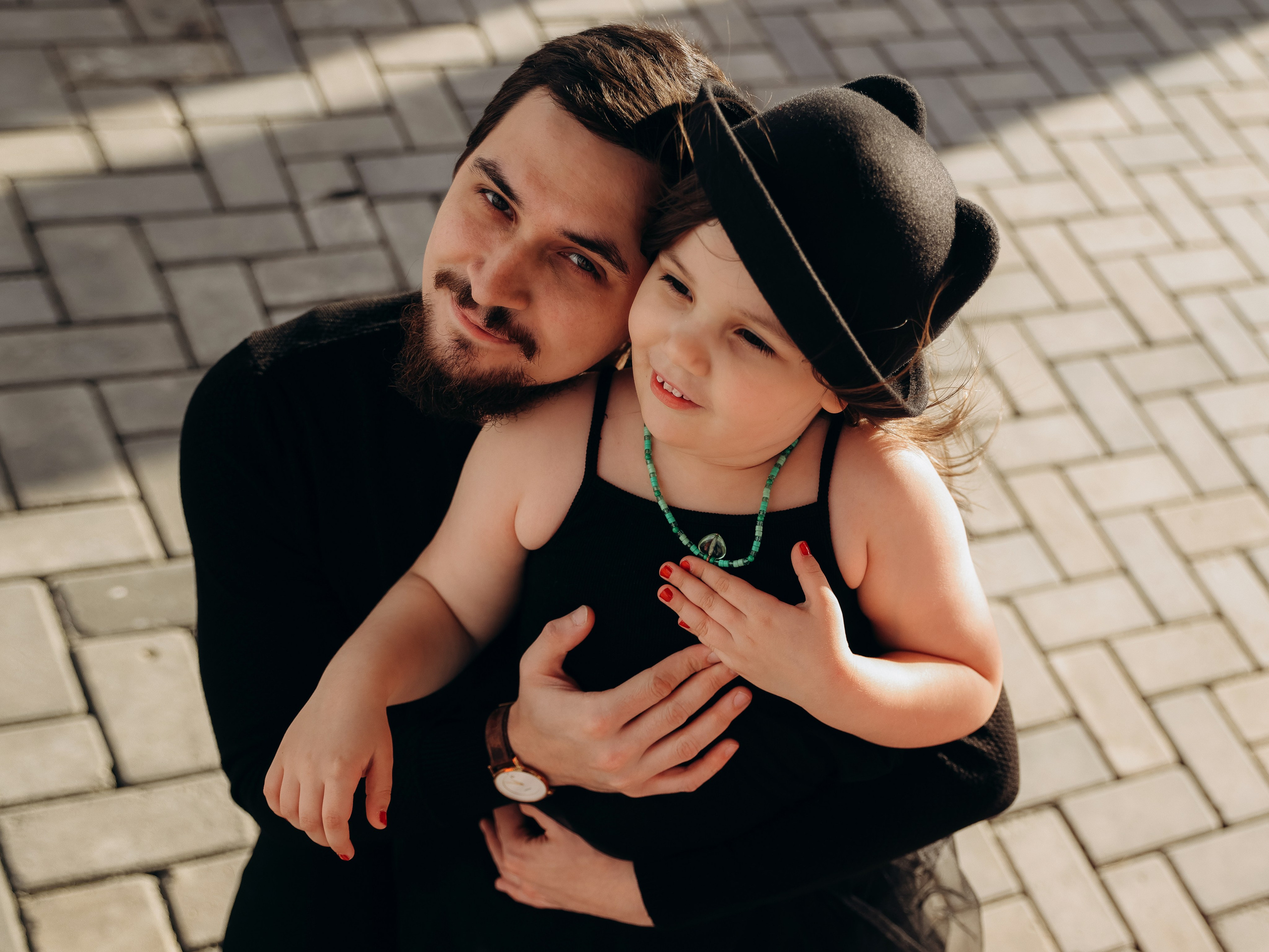 Семья в черном. Мультифотограф Динара Ахмедзянова