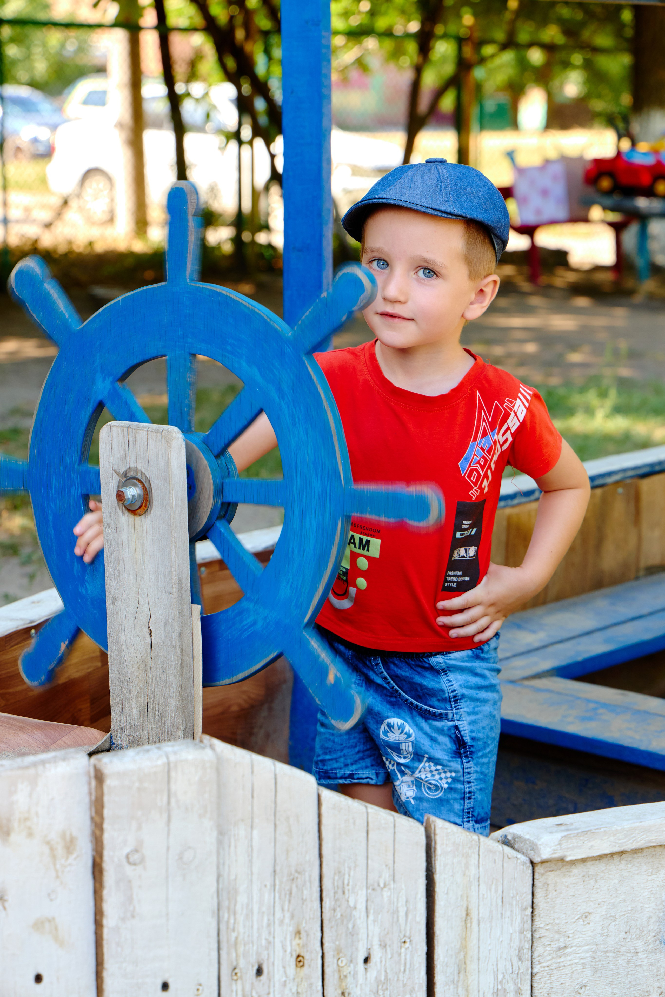 Пример летней съёмки в детском саду № 92 младшая группа Ромашки. Фотограф Выпускные альбомы Таганрог Сергей Коробченко