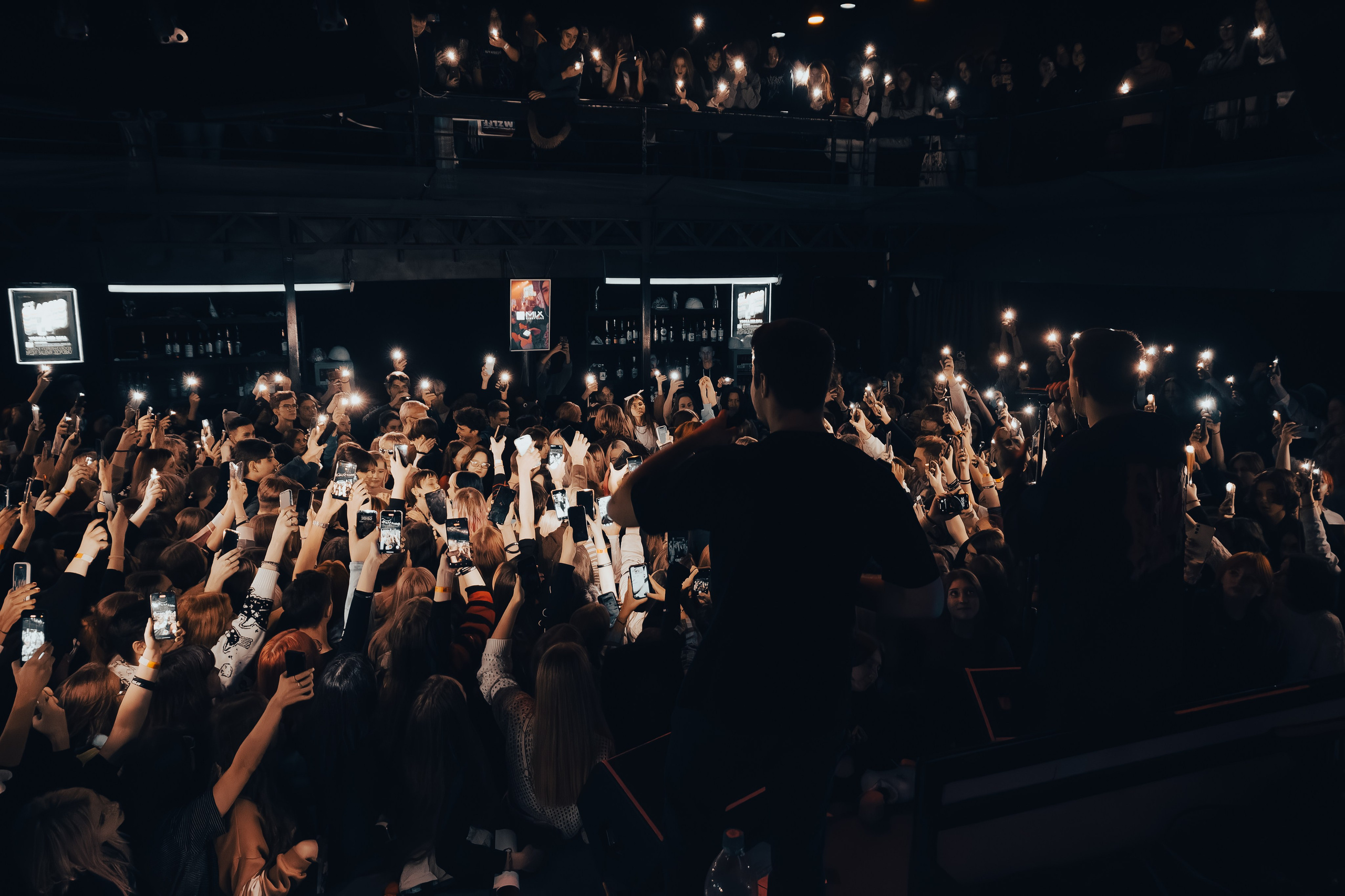 Концерт Мазелова. Фотограф Артём Ющенко