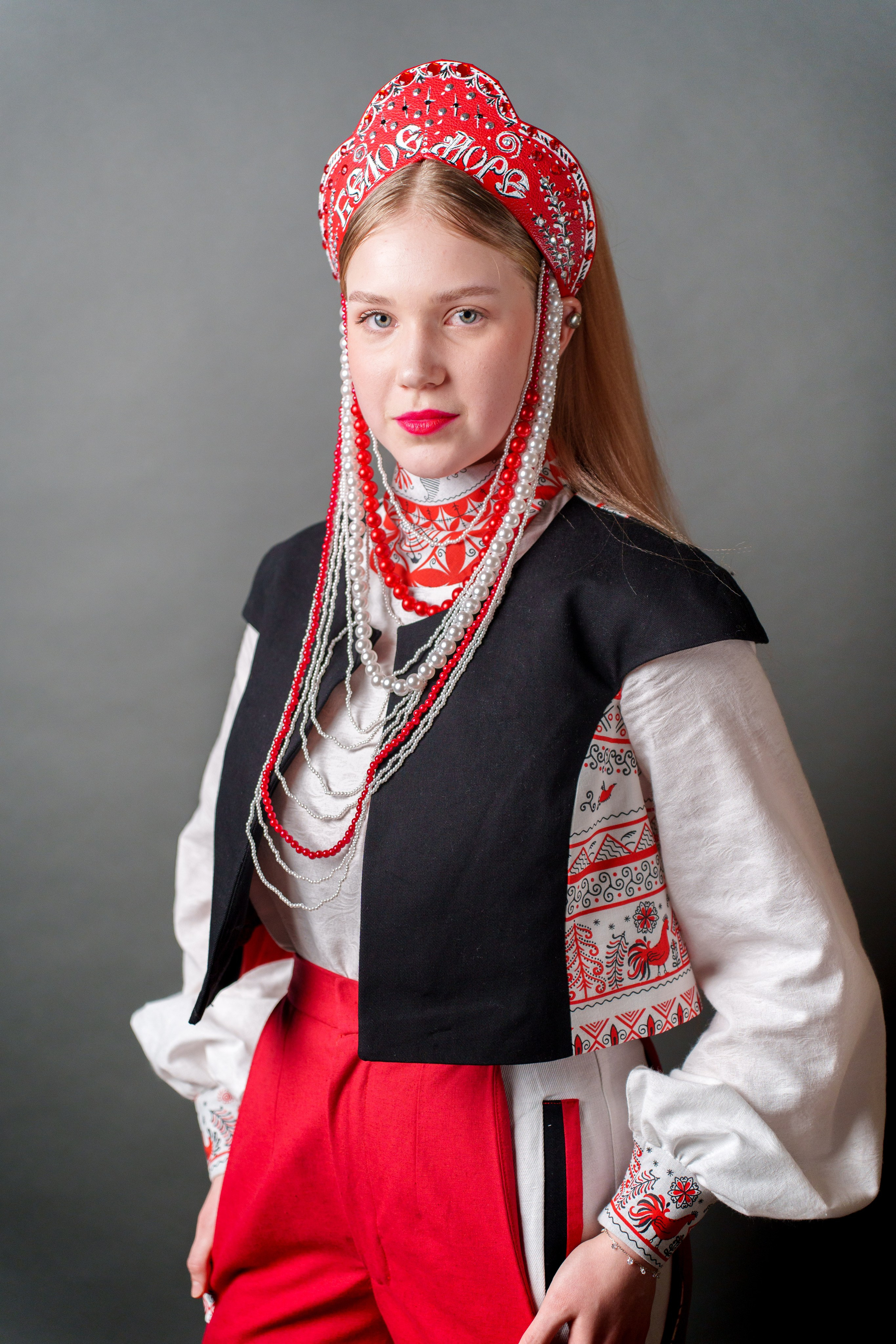 Коллекция одежды Елены Мошкиной «Мезень». Фотограф в Санкт-Петербурге Ибрагимова Алина