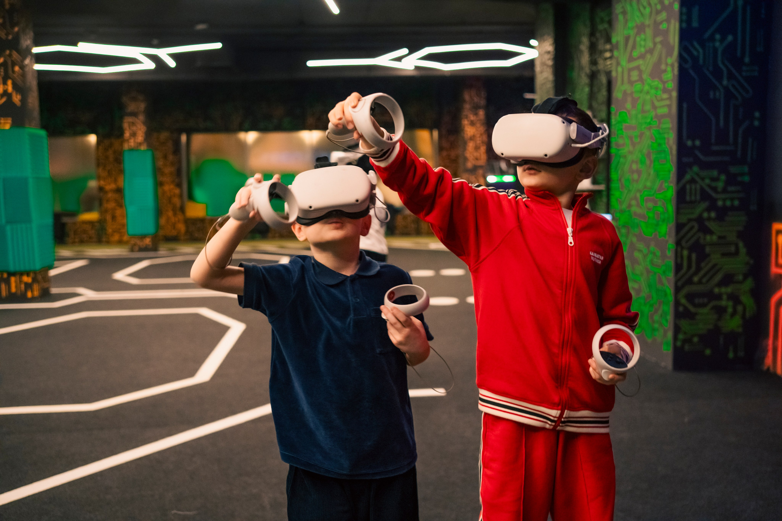 VR (November-December 2024). Felixtones