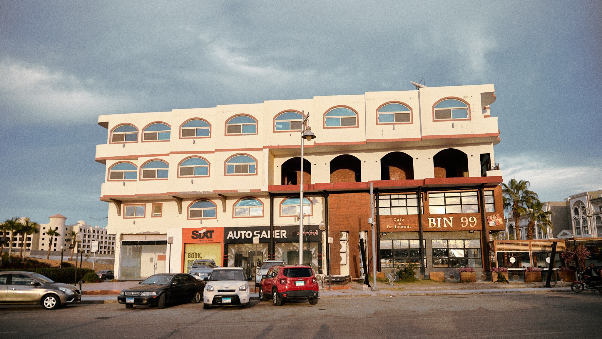 Улица горизонтальная. Jorgis — фотограф в Хургаде / обучение фотографии