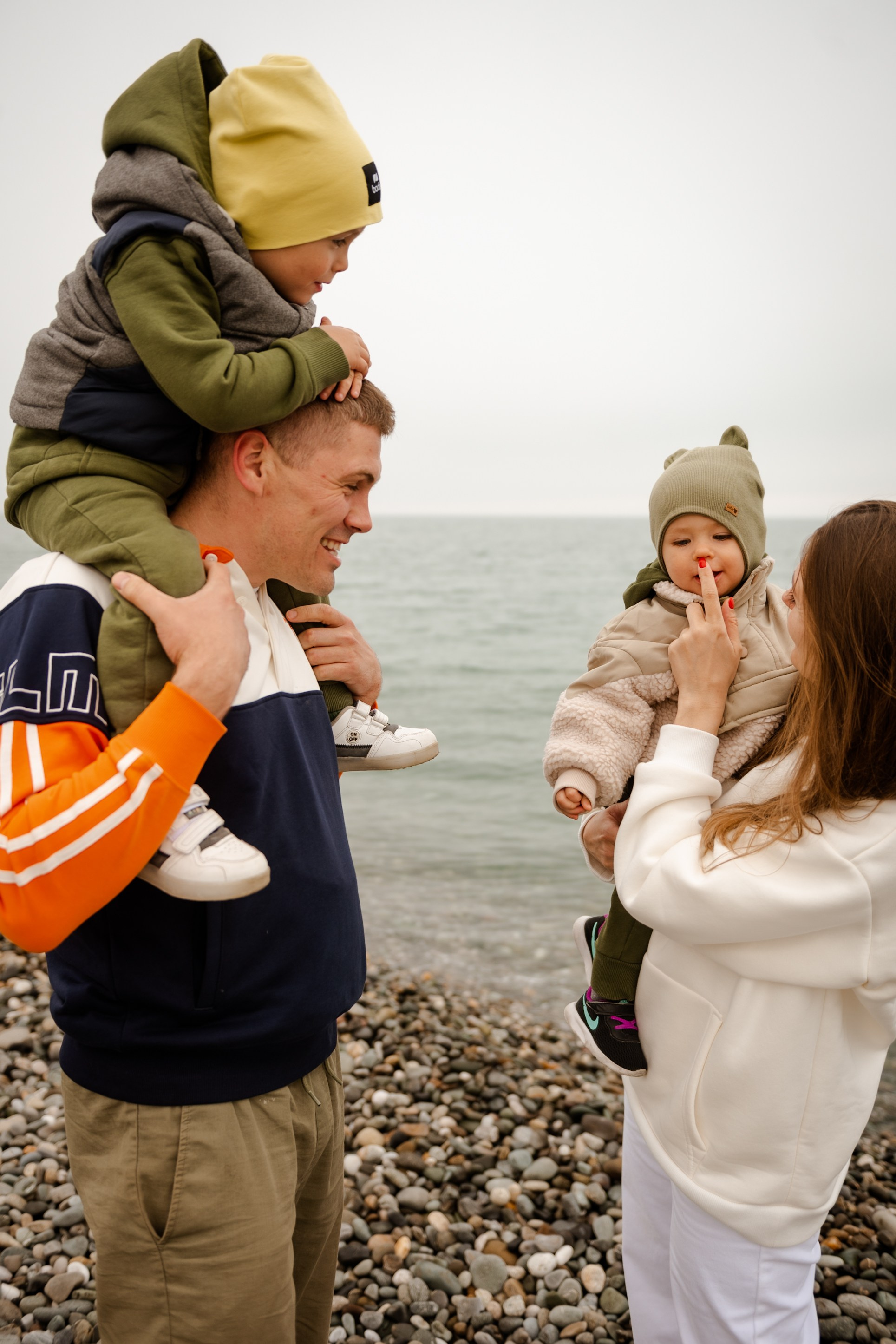 Когда нет солнца, но есть настроение)). Свадебный и семейный фотограф София Невская