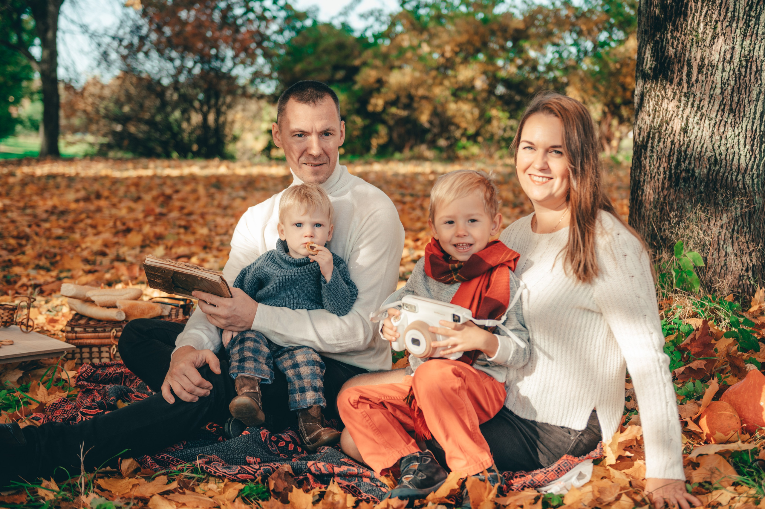Желто-красное настроение. Свадебный и семейный фотограф София Невская