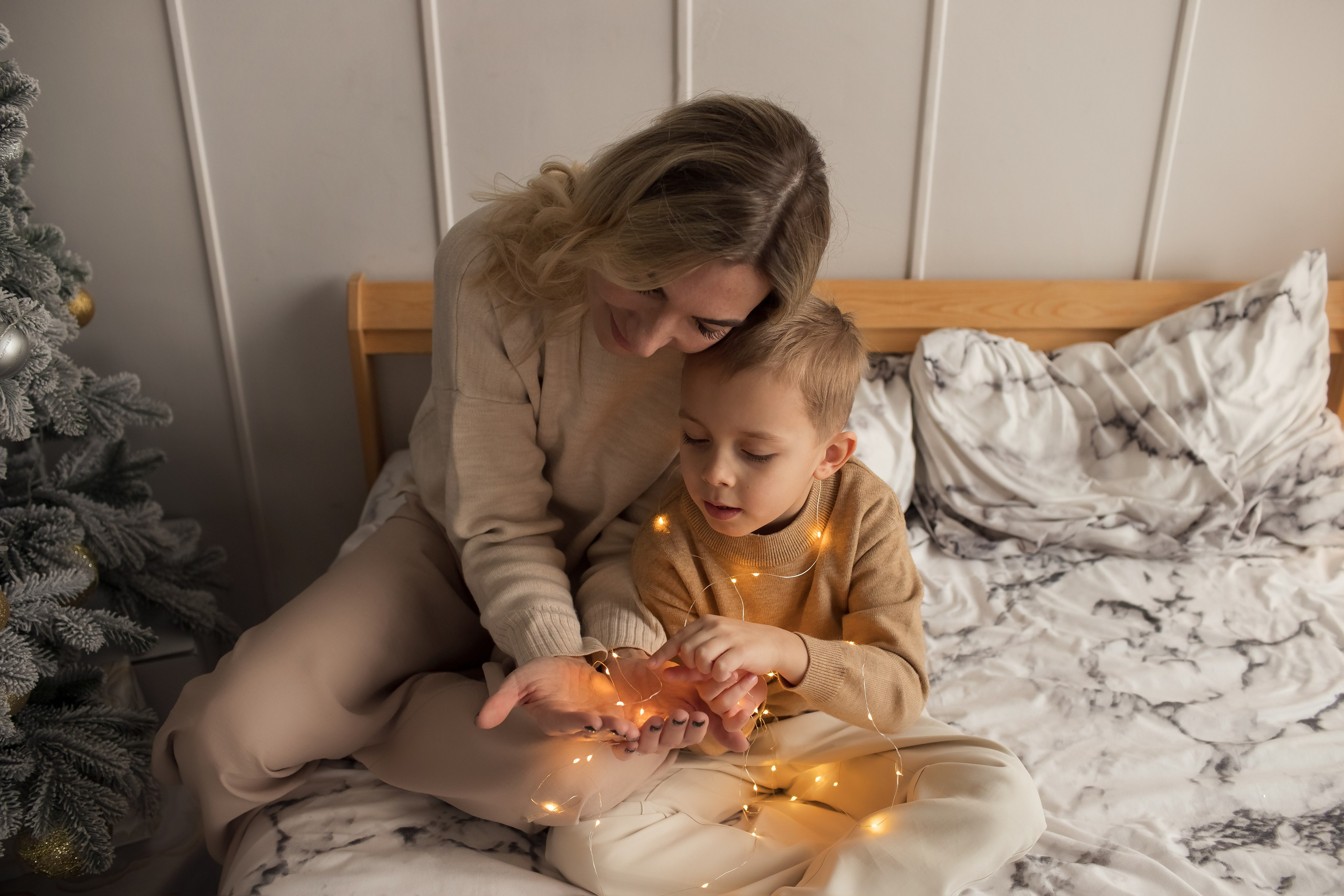 Новогодние объятия. Семейный и детский фотограф в Саратове Полина Коткина