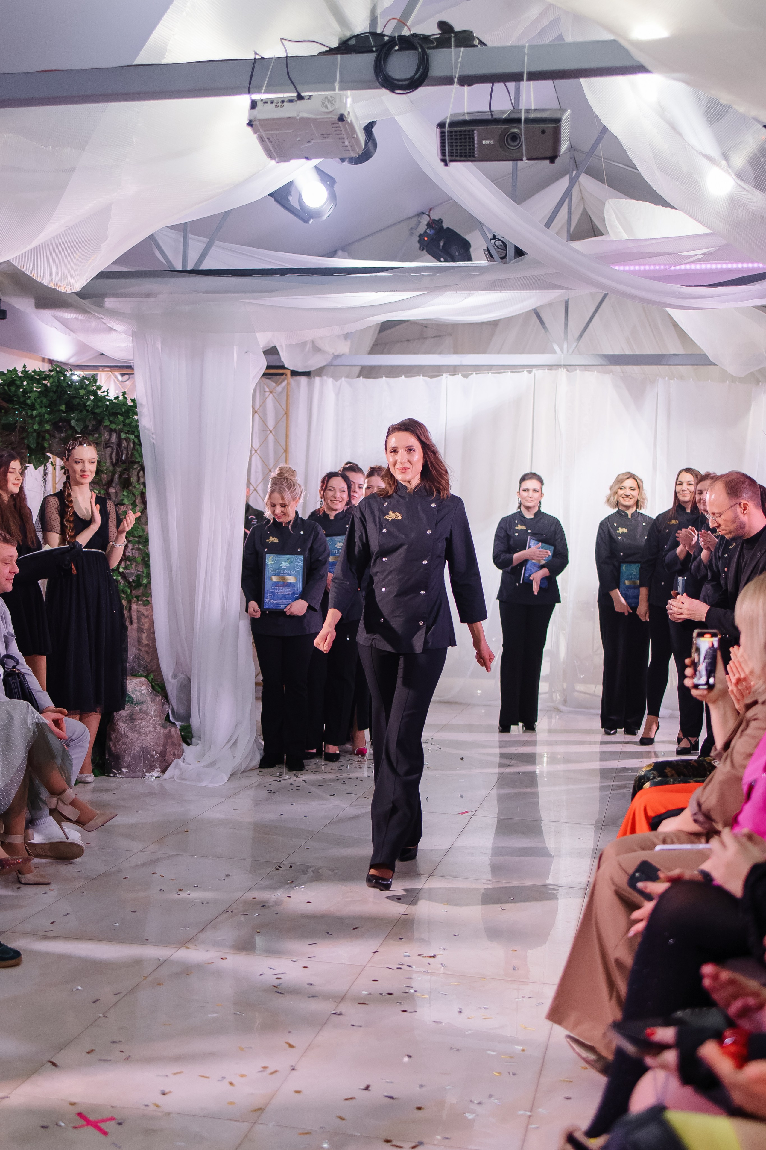 Шоу тортов 2. Свадебный фотограф