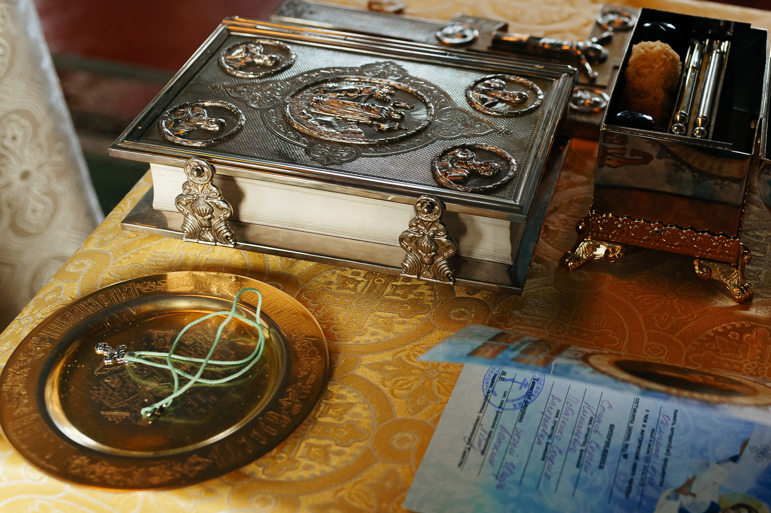 Фотосъемка крещения. Фотограф Ким Наталья в Красноярске