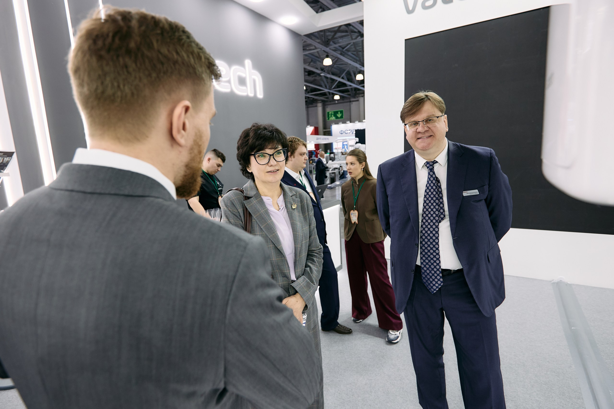 Дентал Салон 2026: Vatech. Свадебный и репортажный фотограф Дмитрий Кононенко