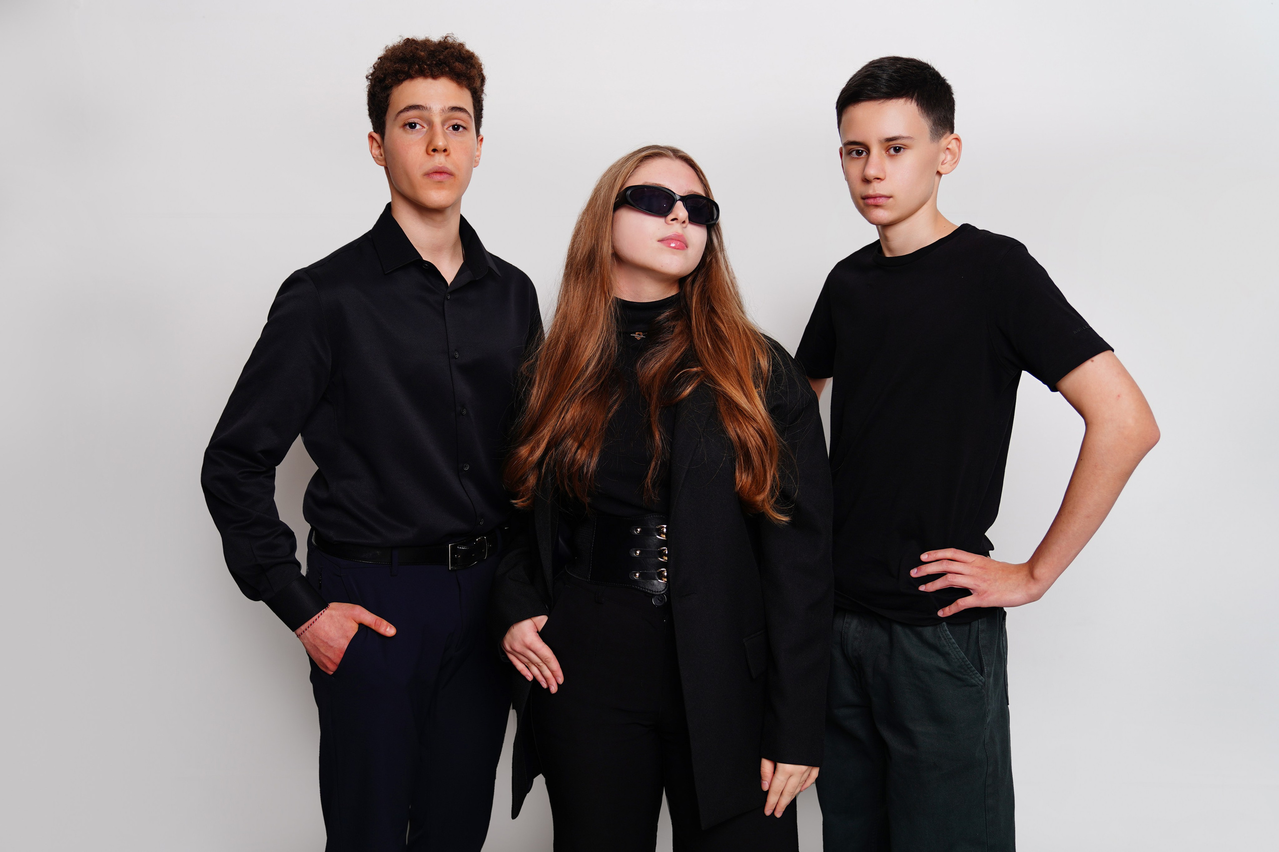 Мелкие группы / старшие классы. MEMENTO.Выпускные альбомы, школьные, юбилейные и другие книги. Ростов-на-Дону