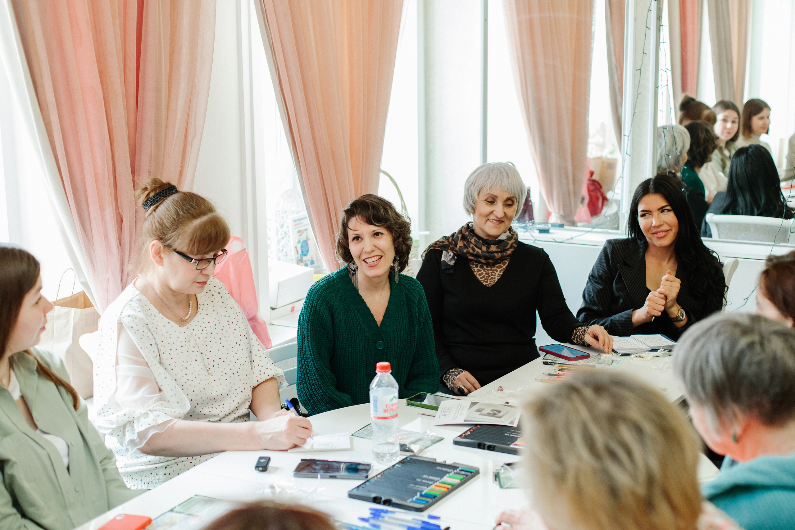 Нейро-нетворкинг. Контентный фотограф в Перми Натали Кытманова