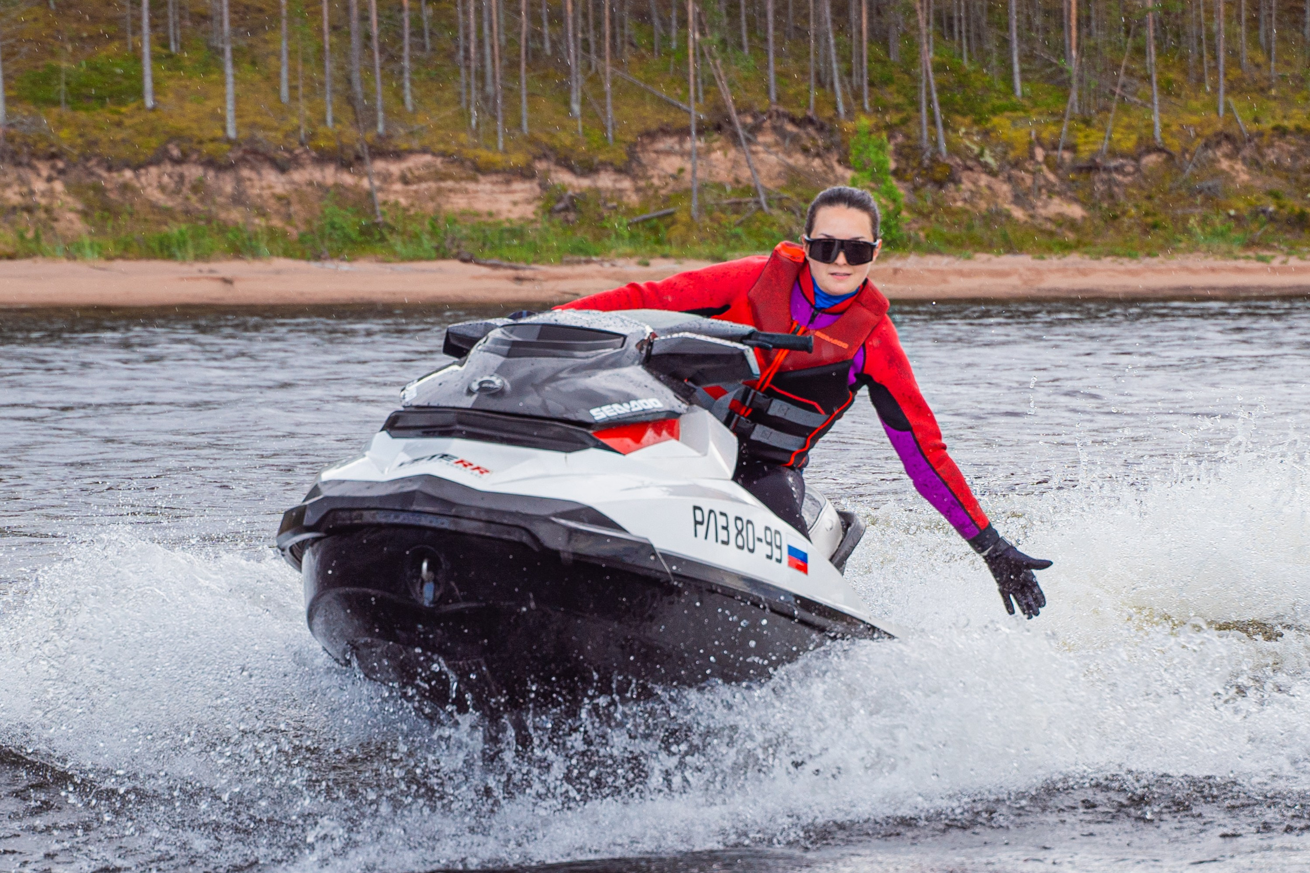 Гидровыезд в Коневский мужской монастырь. Свадебный, семейный, портретный, репортажный фотограф в Санкт-Петербурге