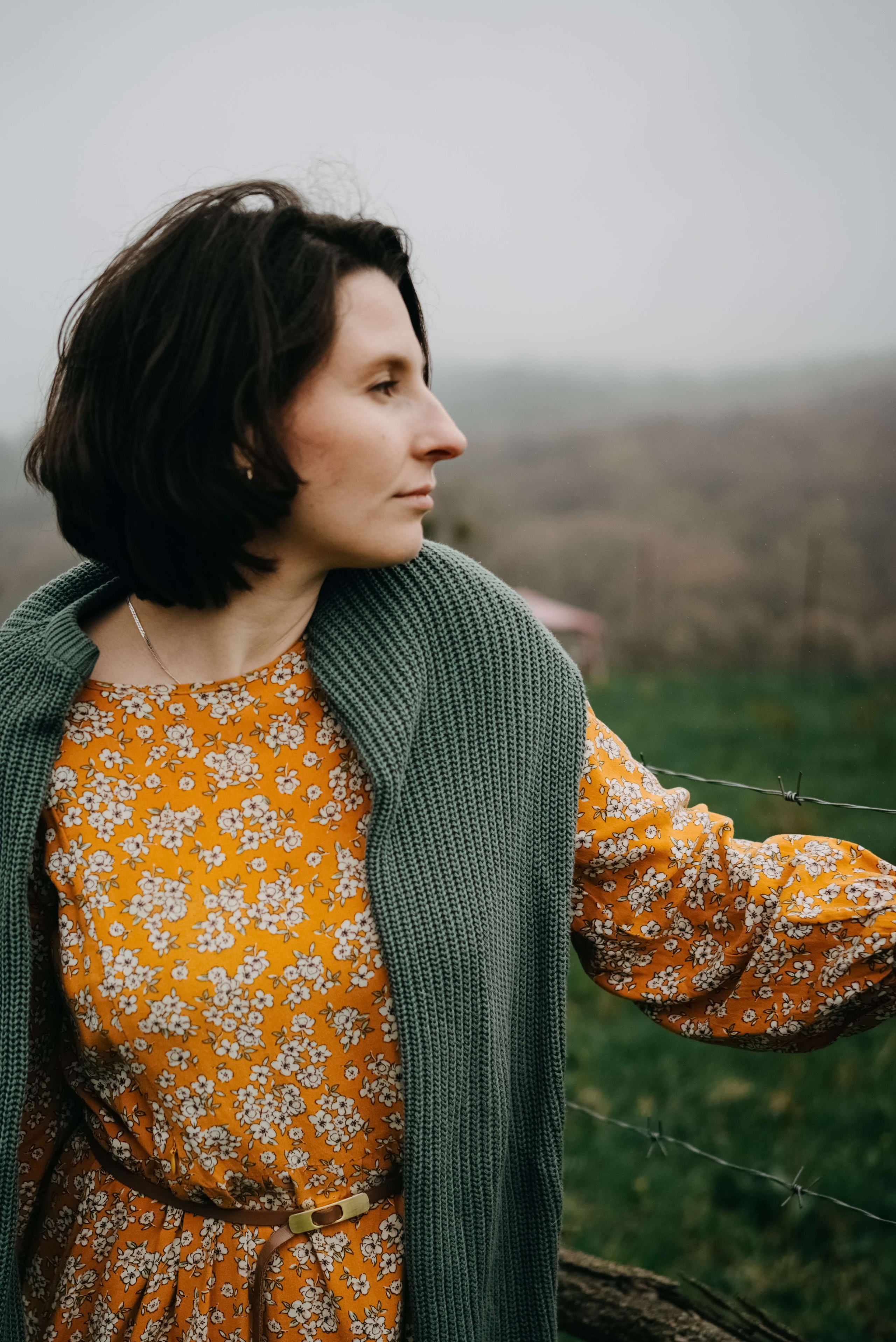 Портретная фотосессия на ферме с лошадьми. Портретный и свадебный фотограф в Тбилиси • xeniqo