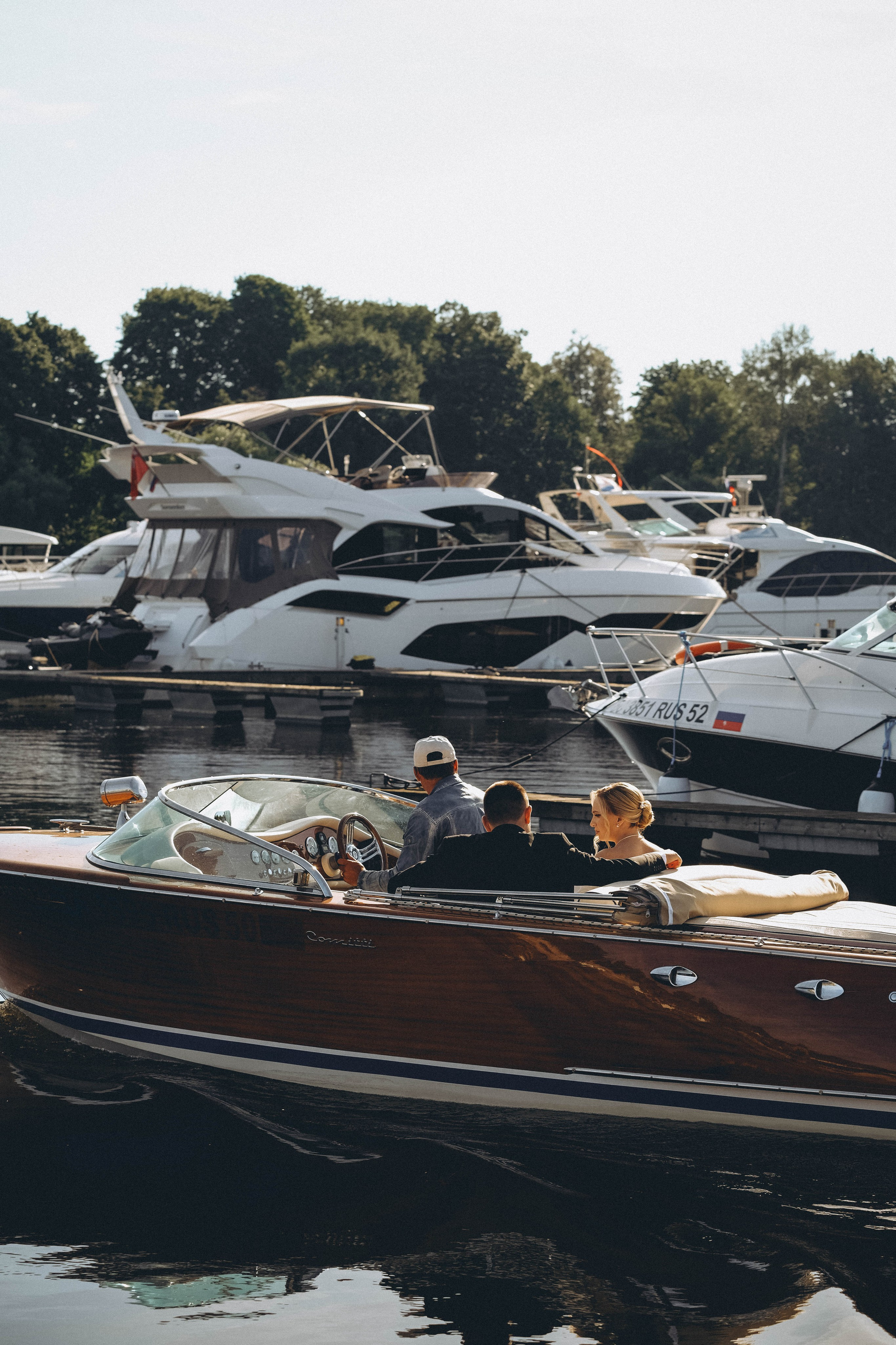 СВАДЕБГНАЯ ПРОГУЛКА ПО КАНАЛ САНКТ-ПЕТЕРБУРГА НА КАТЕРЕ. Профессиональный фотограф, Санкт-Петербург — Виктория Богомолова