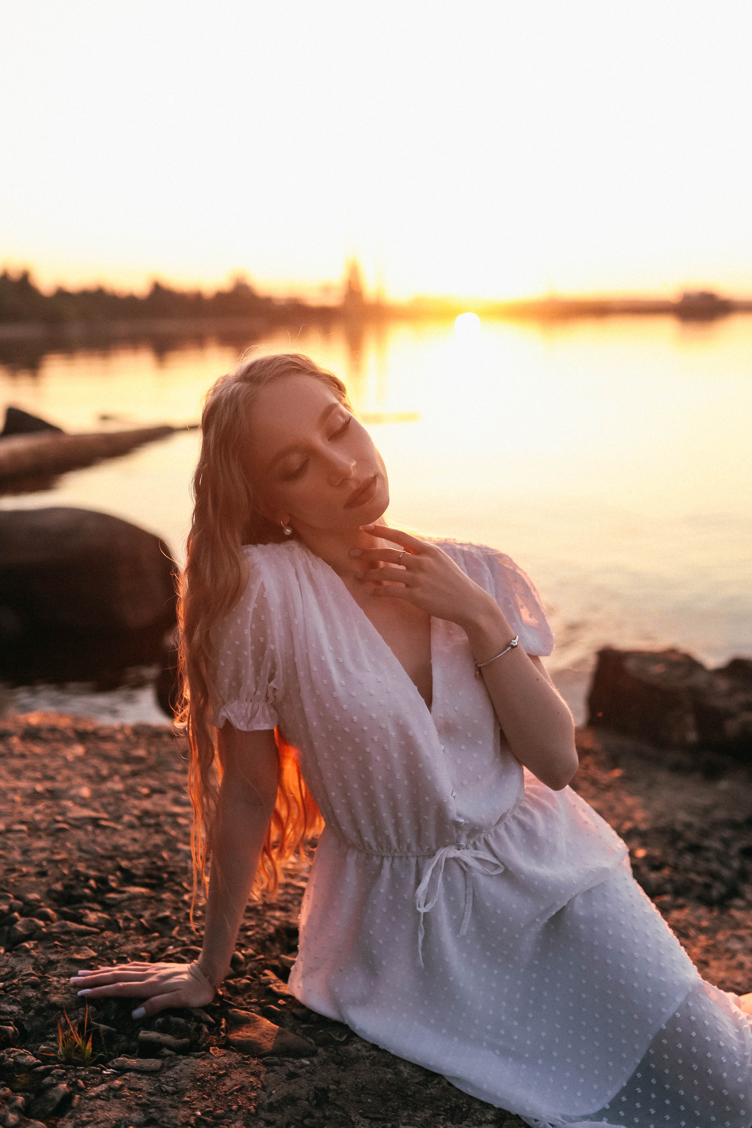 Александра. Главная