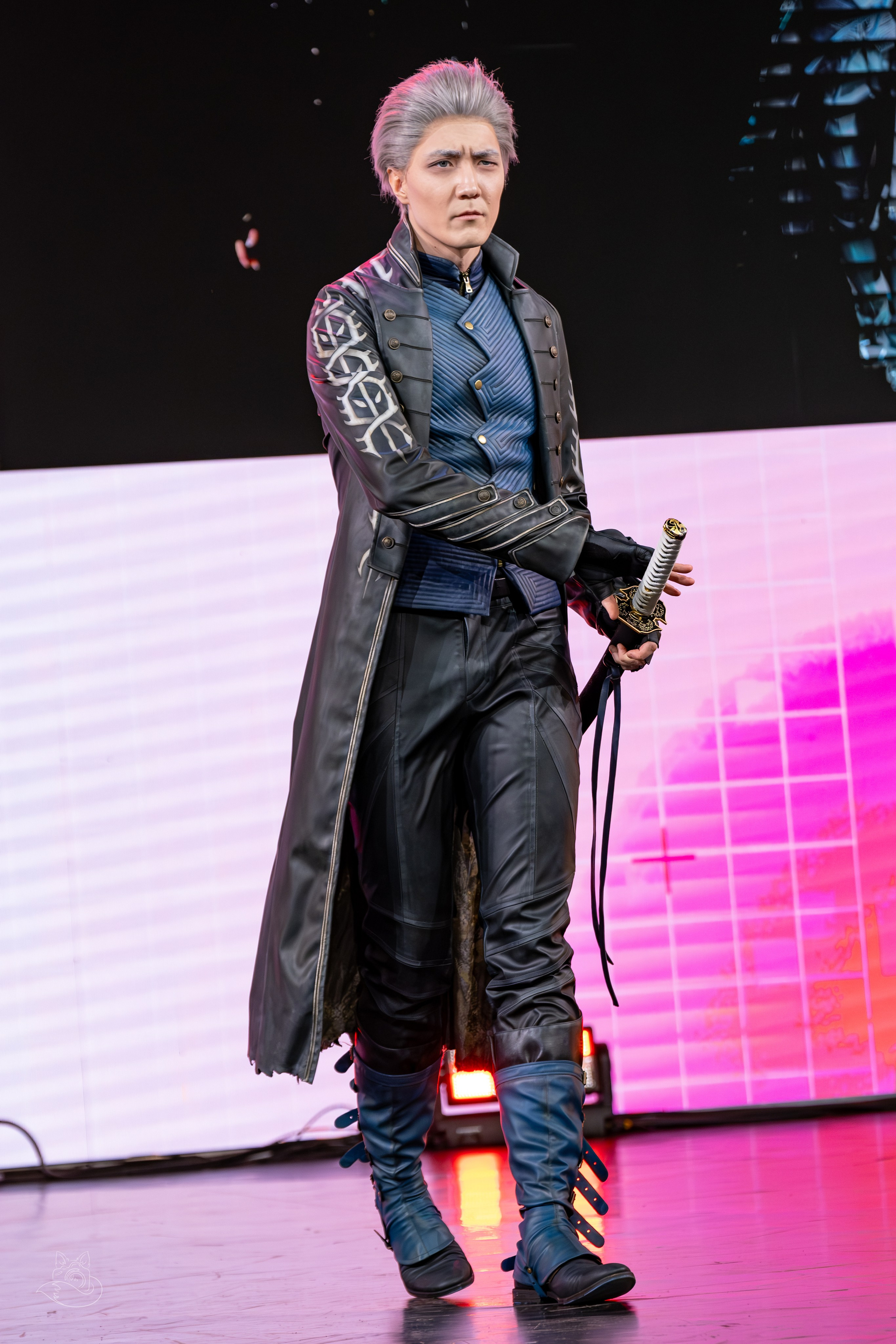 Сцена РЭД ЭКСПО 2024. Косплей фотограф