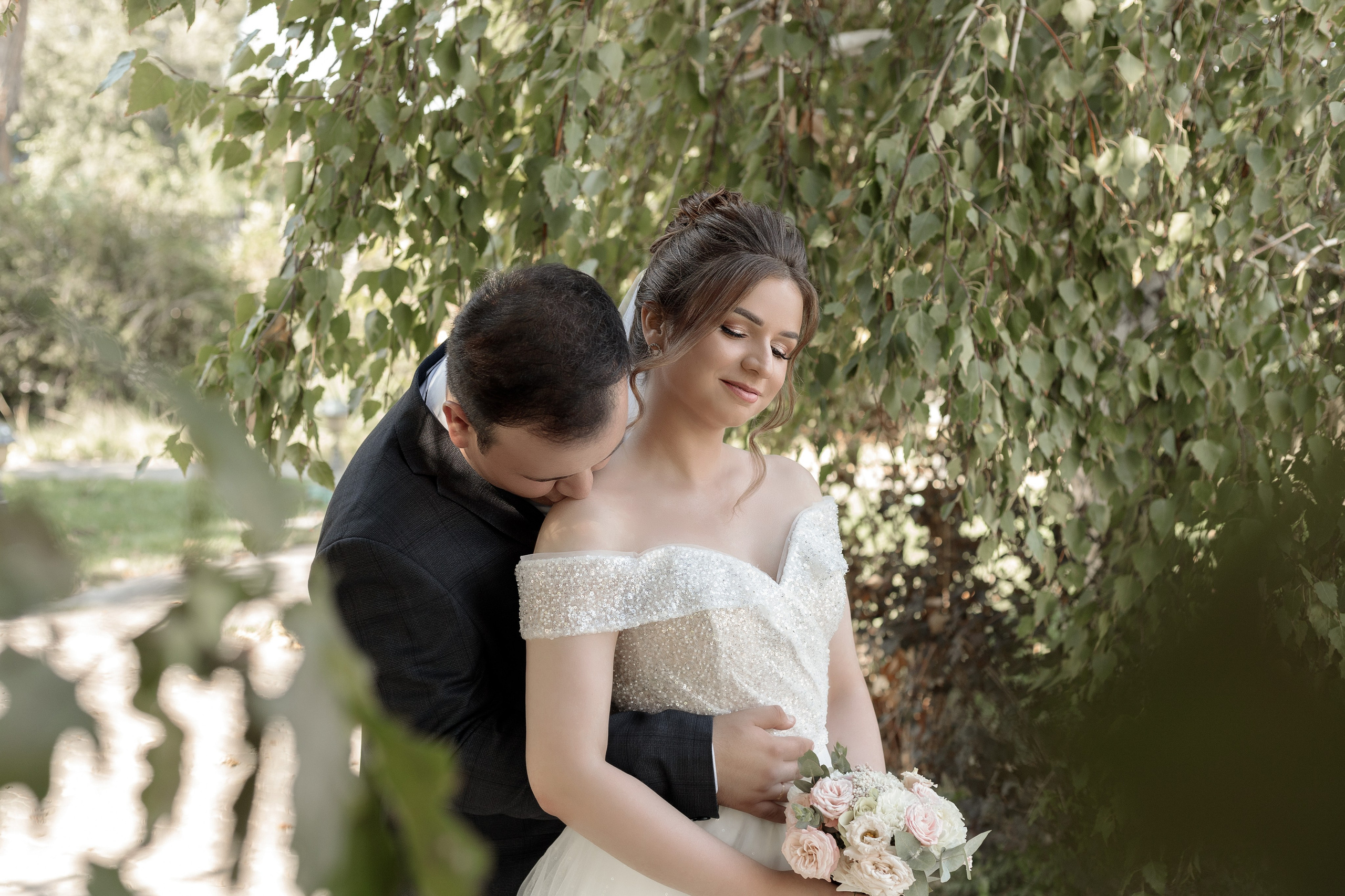 Артур & Елена. Свадебный фотограф в Астрахани. Фототуры по Астрахани и в горы Кавказа