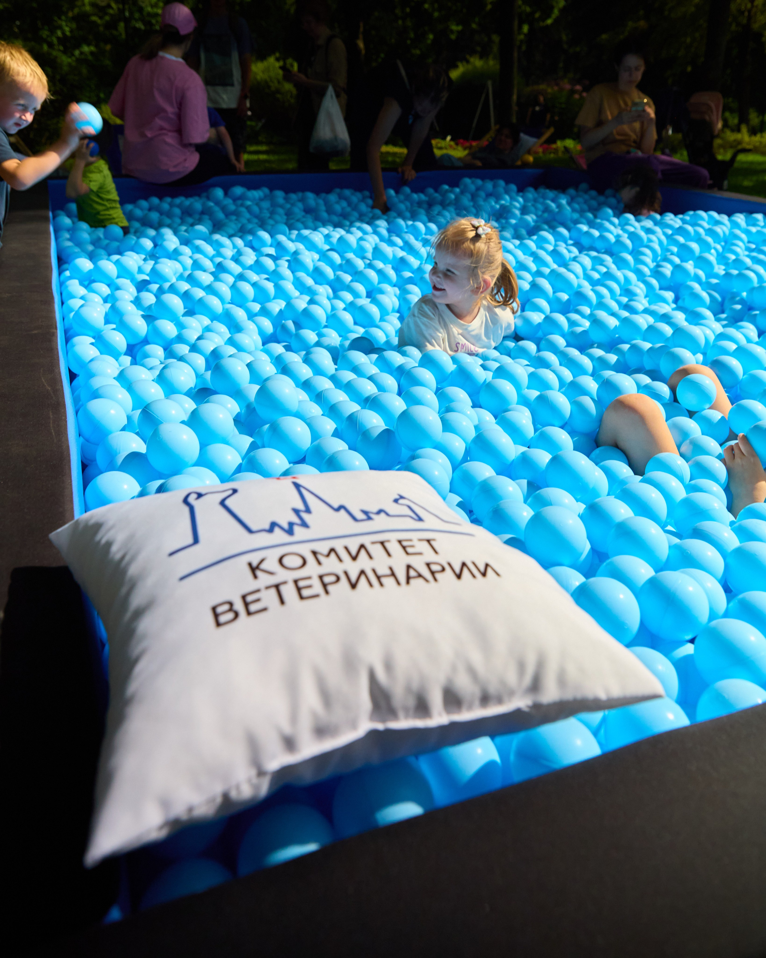 День защиты Питомцев х ТАСС х Союз ветеринаров. Святослав Лебедев | Рекламный фотограф — Коммерческая съемка, Арт-дирекшн, AI-интеграция