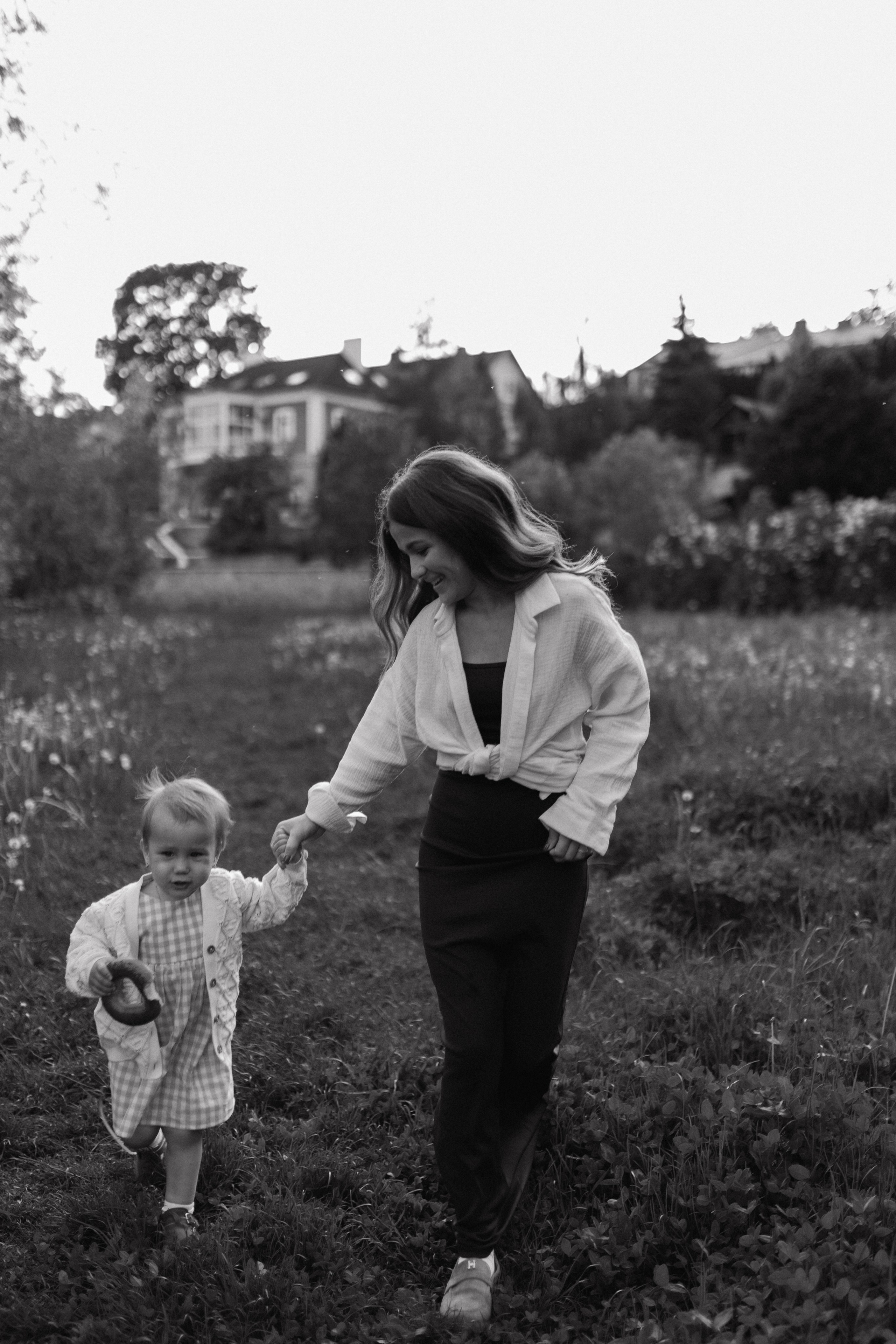 Лола и Софи. Главная