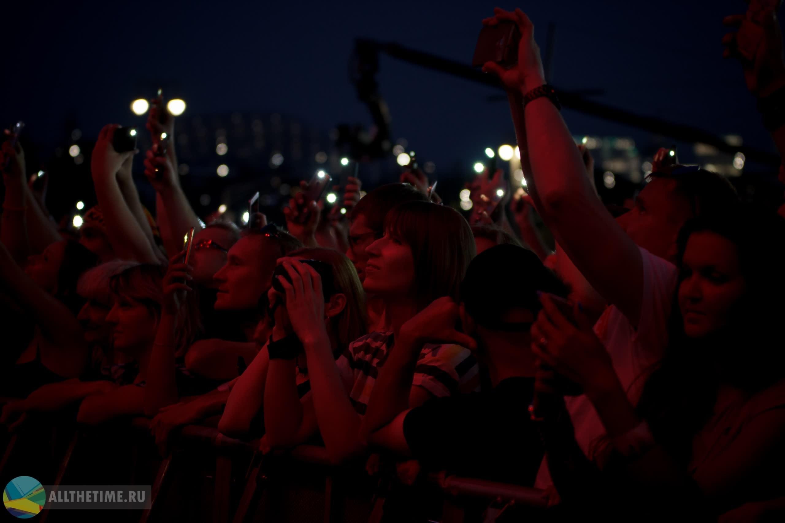НАШИ В ГОРОДЕ. Магия музыки в кадре: Концертная Фотография