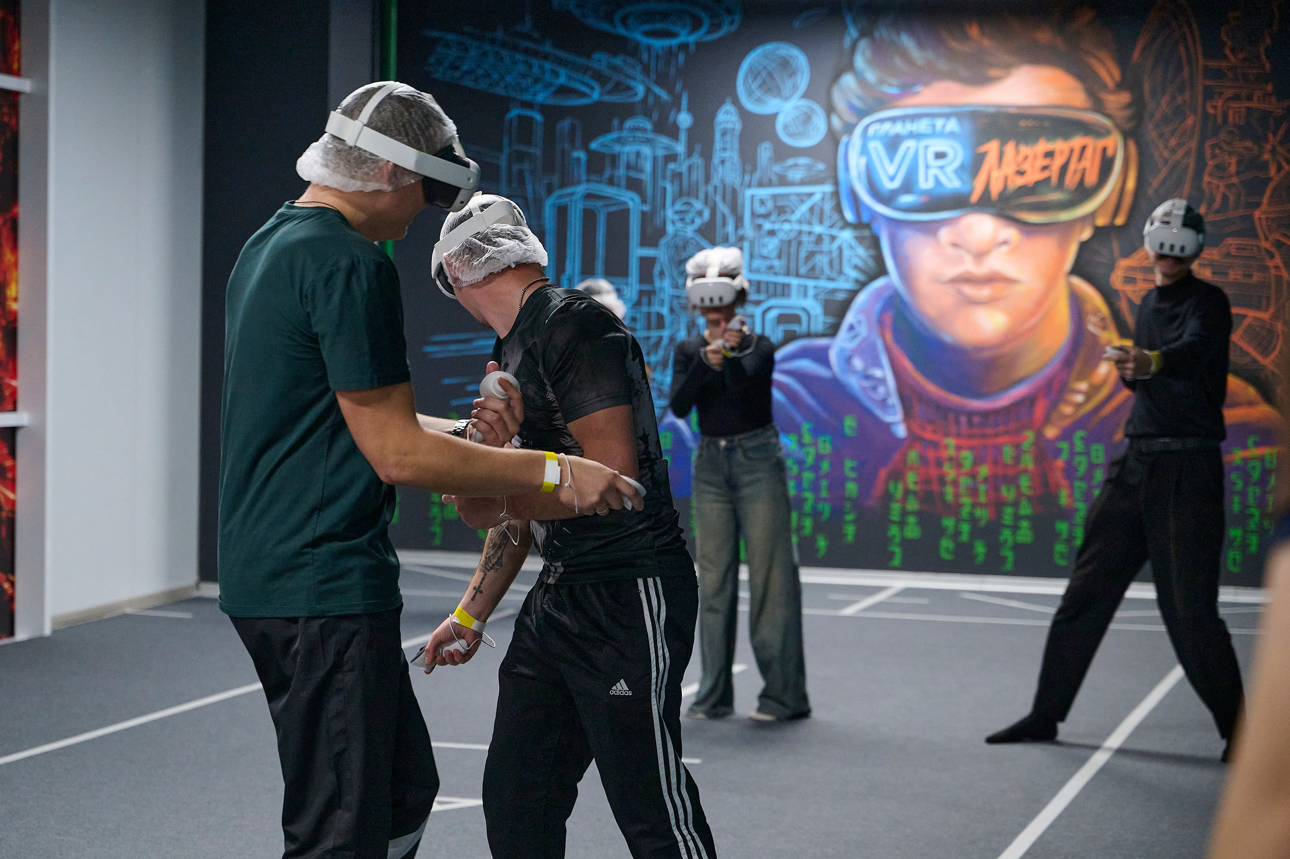 Открытие Лазертег и Планета VR в ТЦ Морской / Фотограф Анатолий Гущин. ТитанФото Продакшн