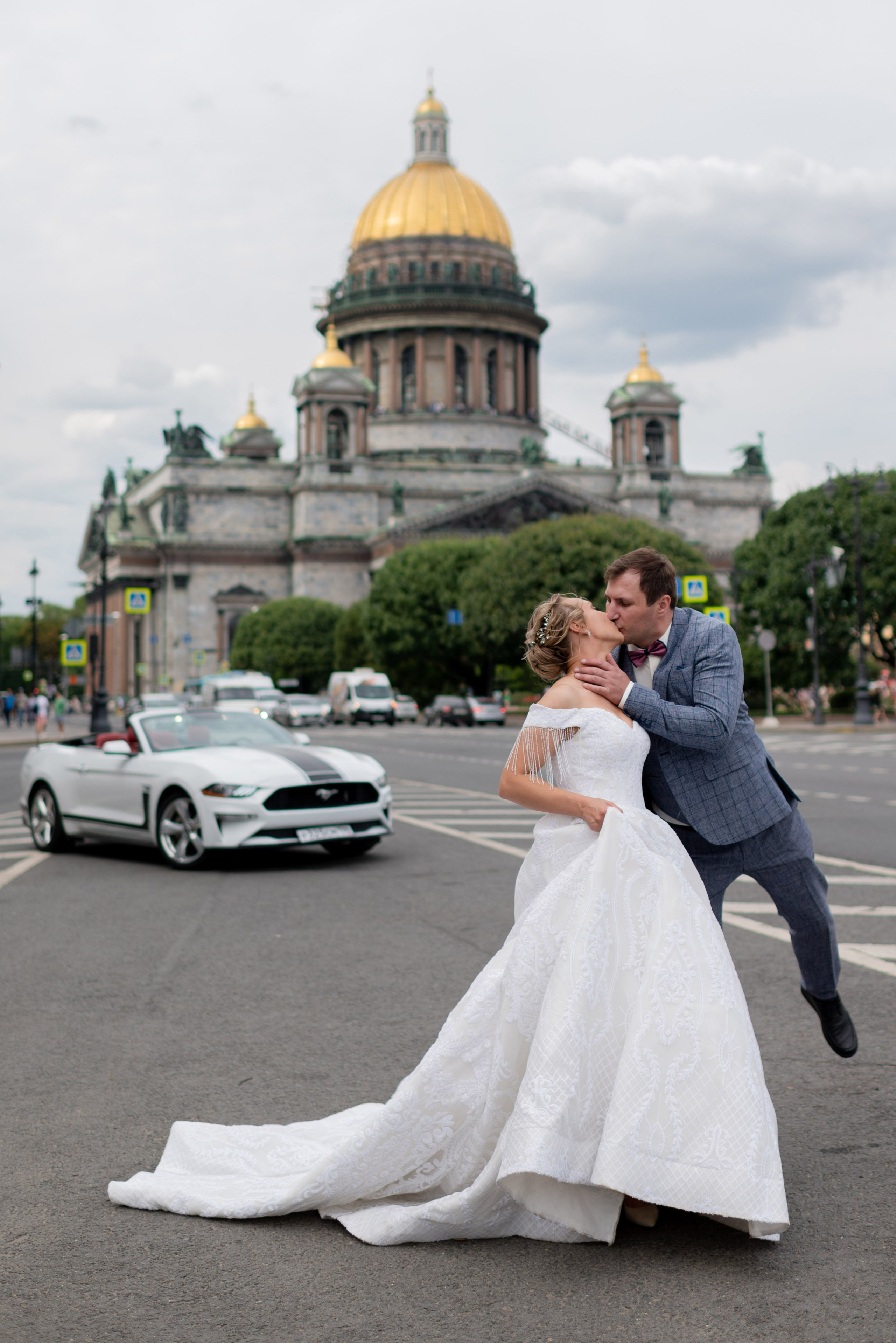 Анастасия и Игорь (фотосессия во Втором Дворце Бракосочетания, Польский сад, здание городской Ратуши). Портретный, семейный и свадебный фотограф в Санкт-Петербурге и в Пушкине Ширяев Денис