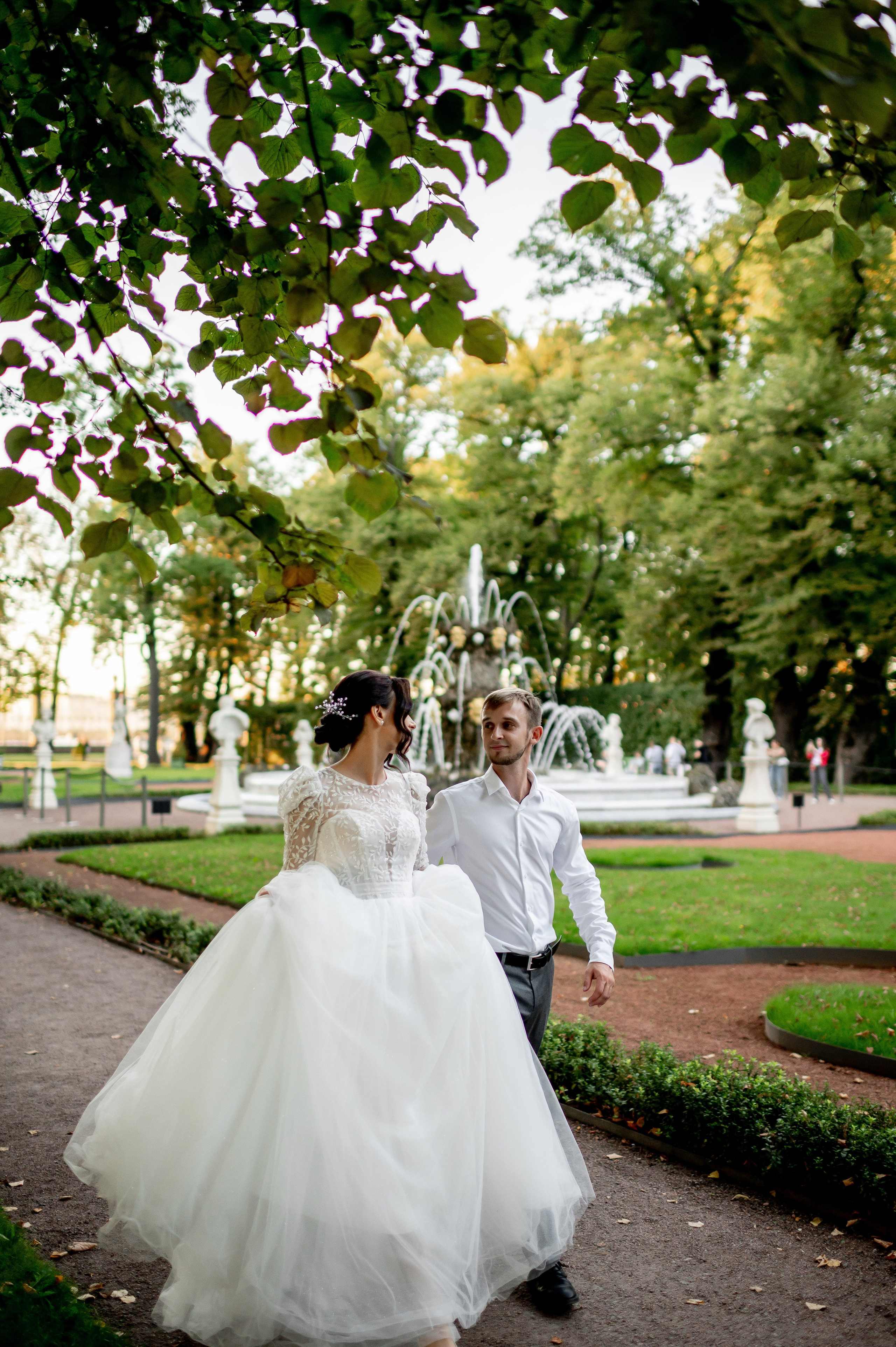 Кирилл и Анжела (круассаны, кофе и фотосессия в Летнем саду). Портретный, семейный и свадебный фотограф в Санкт-Петербурге и в Пушкине Ширяев Денис