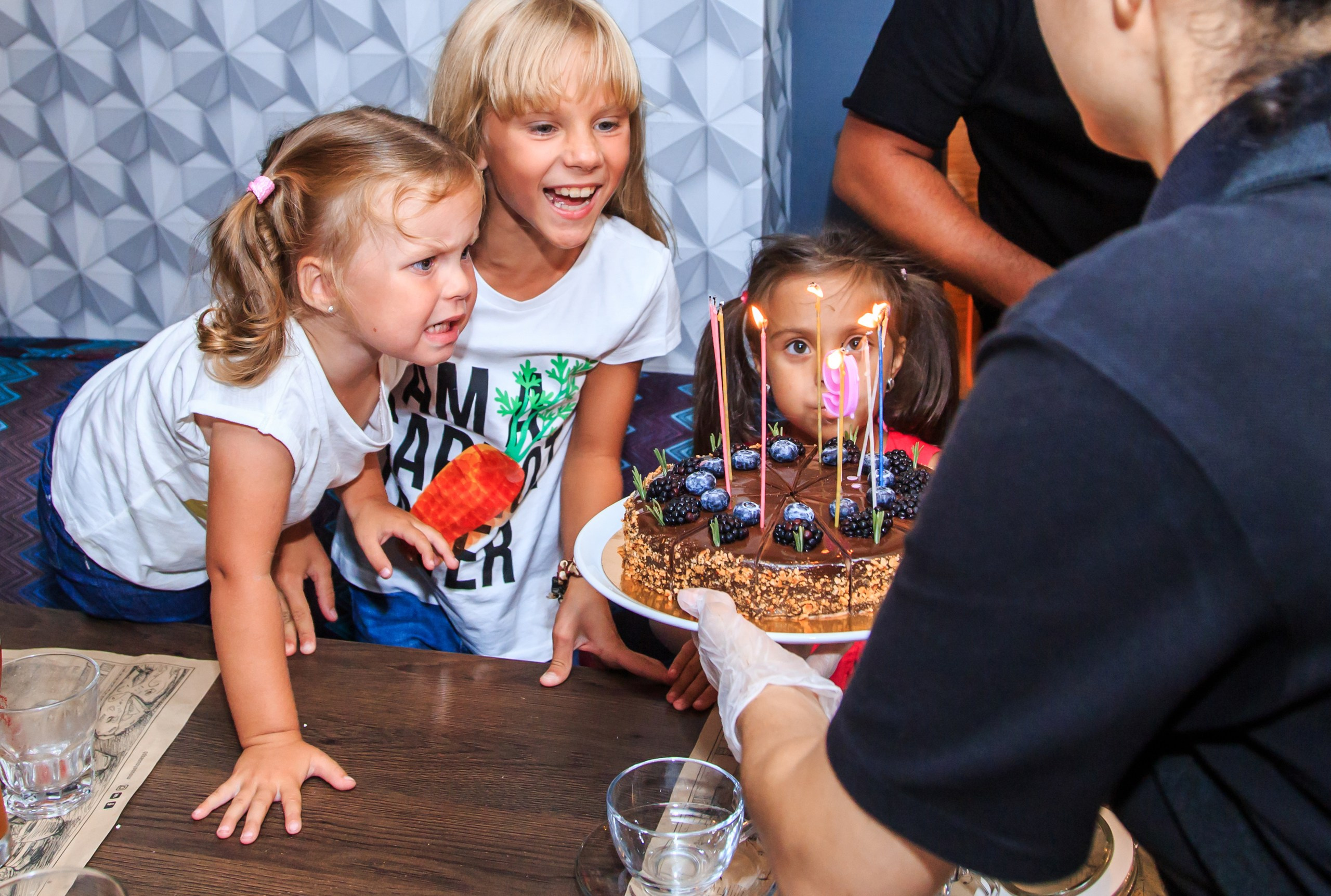 Фотограф на мероприятие заказать в Спб (Санкт-Петербург)