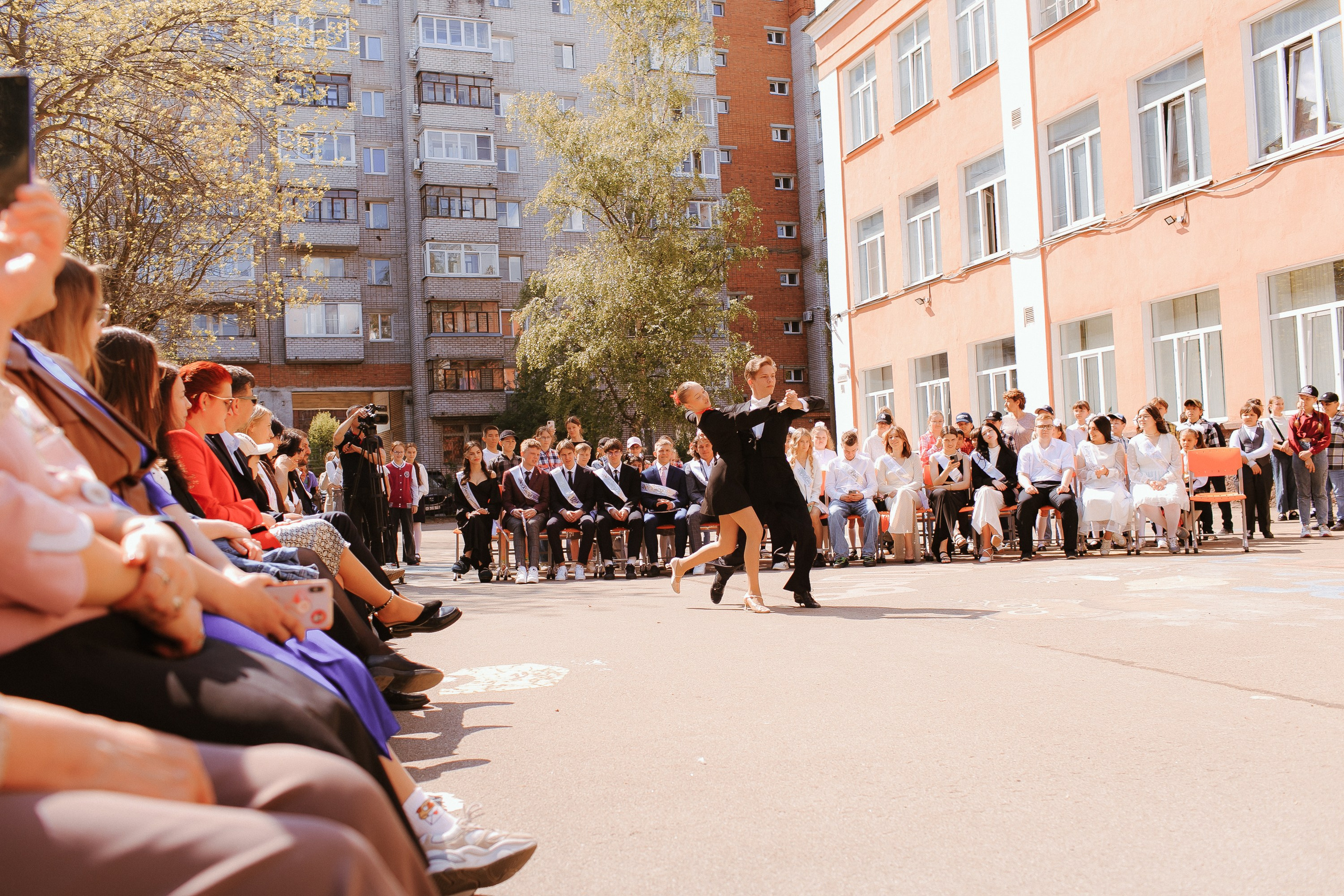 Портфолио фотографа на последний звонок. Свадебный и репортажный фотограф в Ярославле и Санкт-Петербурге Роман Микрюков