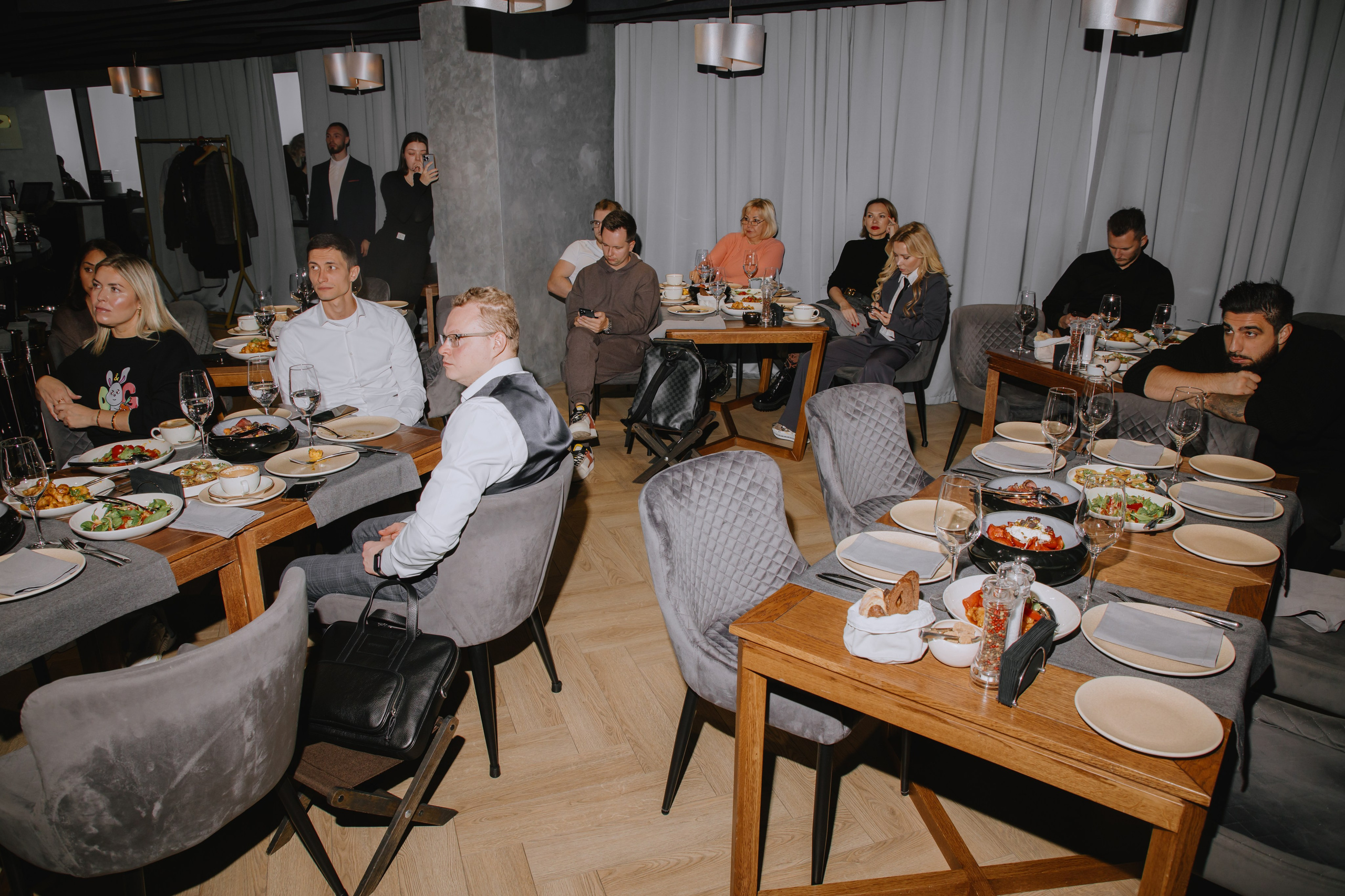 Бизнес завтрак на 89 этаже. Фотограф в Москве и Санкт-Петербурге Дарина